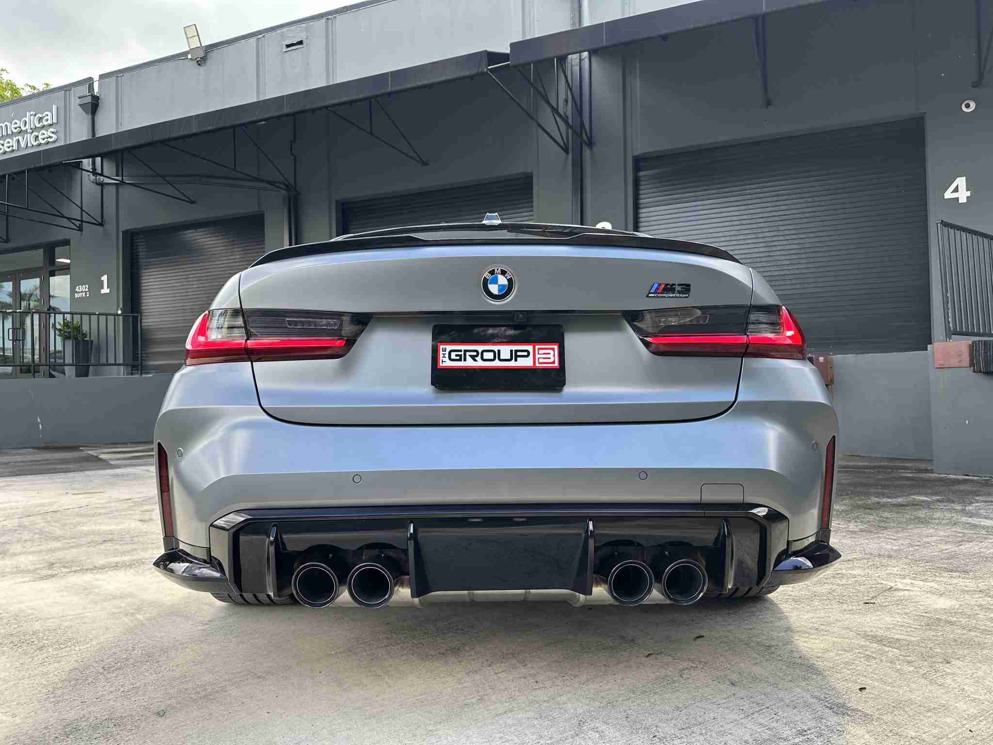 2024 BMW M3 Competition Frozen Pure Grey Metallic full