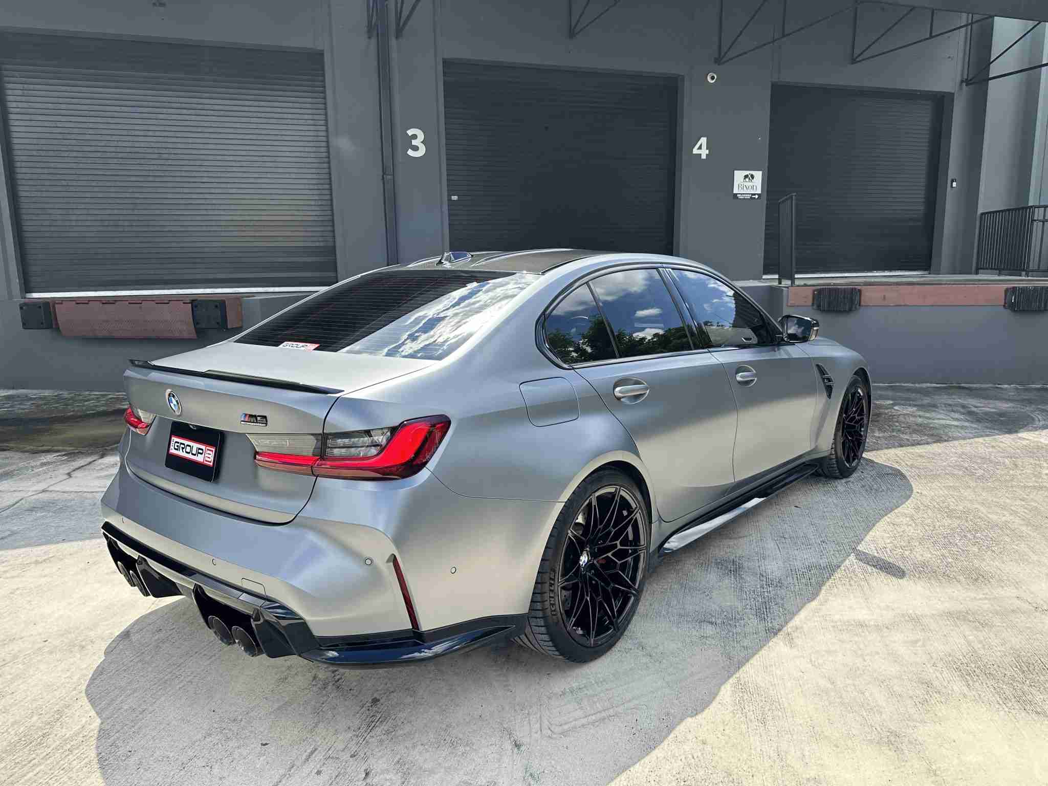 2024 BMW M3 Competition Frozen Pure Grey Metallic full