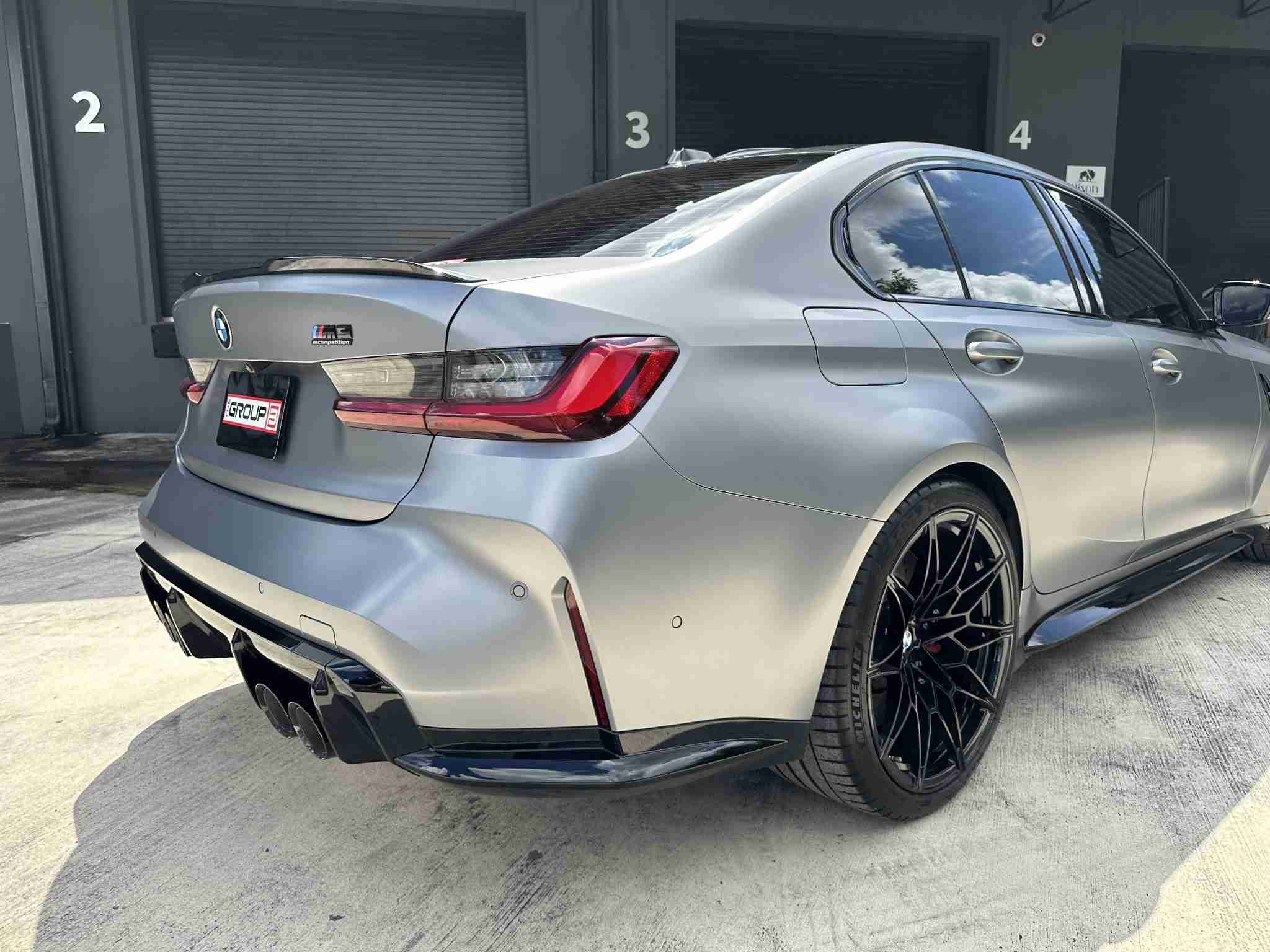 2024 BMW M3 Competition Frozen Pure Grey Metallic full