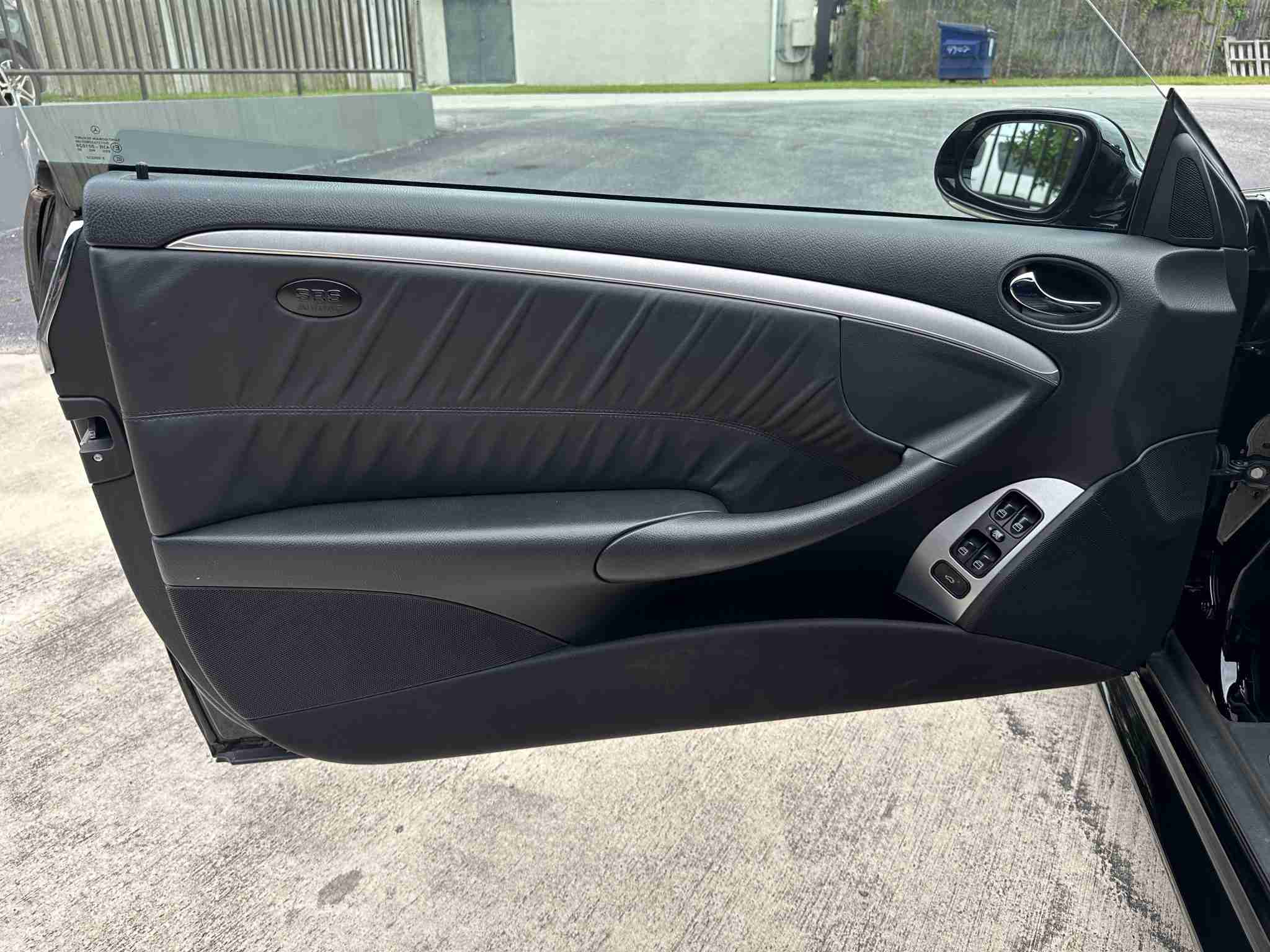 2008 Mercedes-Benz CLK63 Black Series full