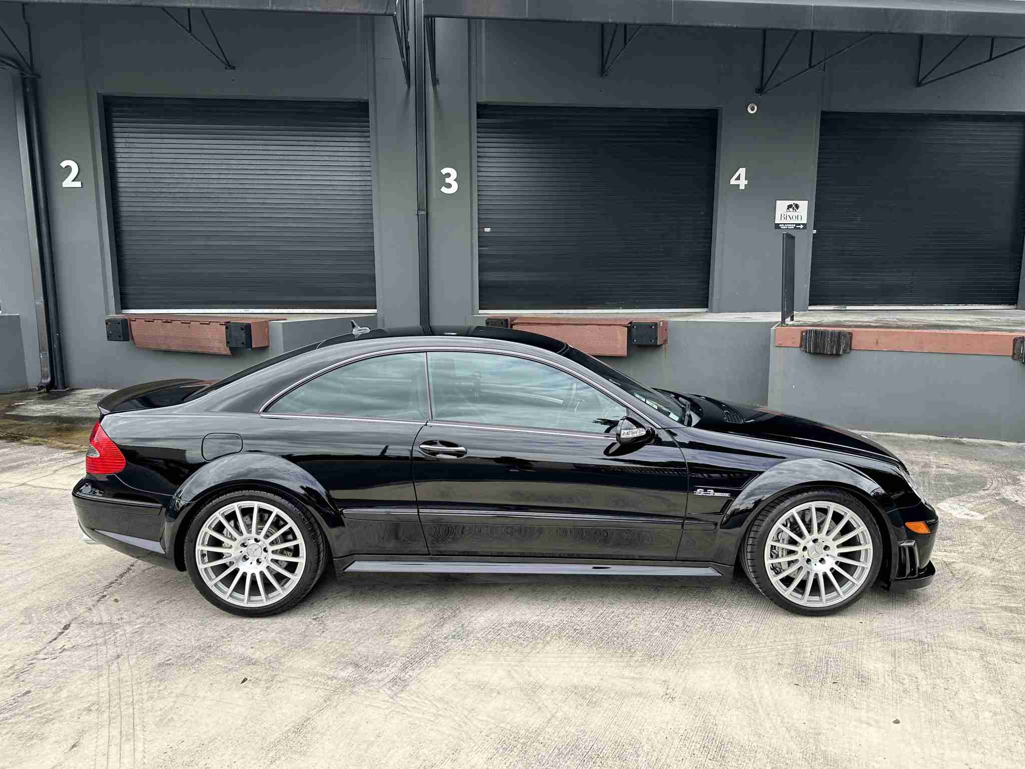 2008 Mercedes-Benz CLK63 Black Series full