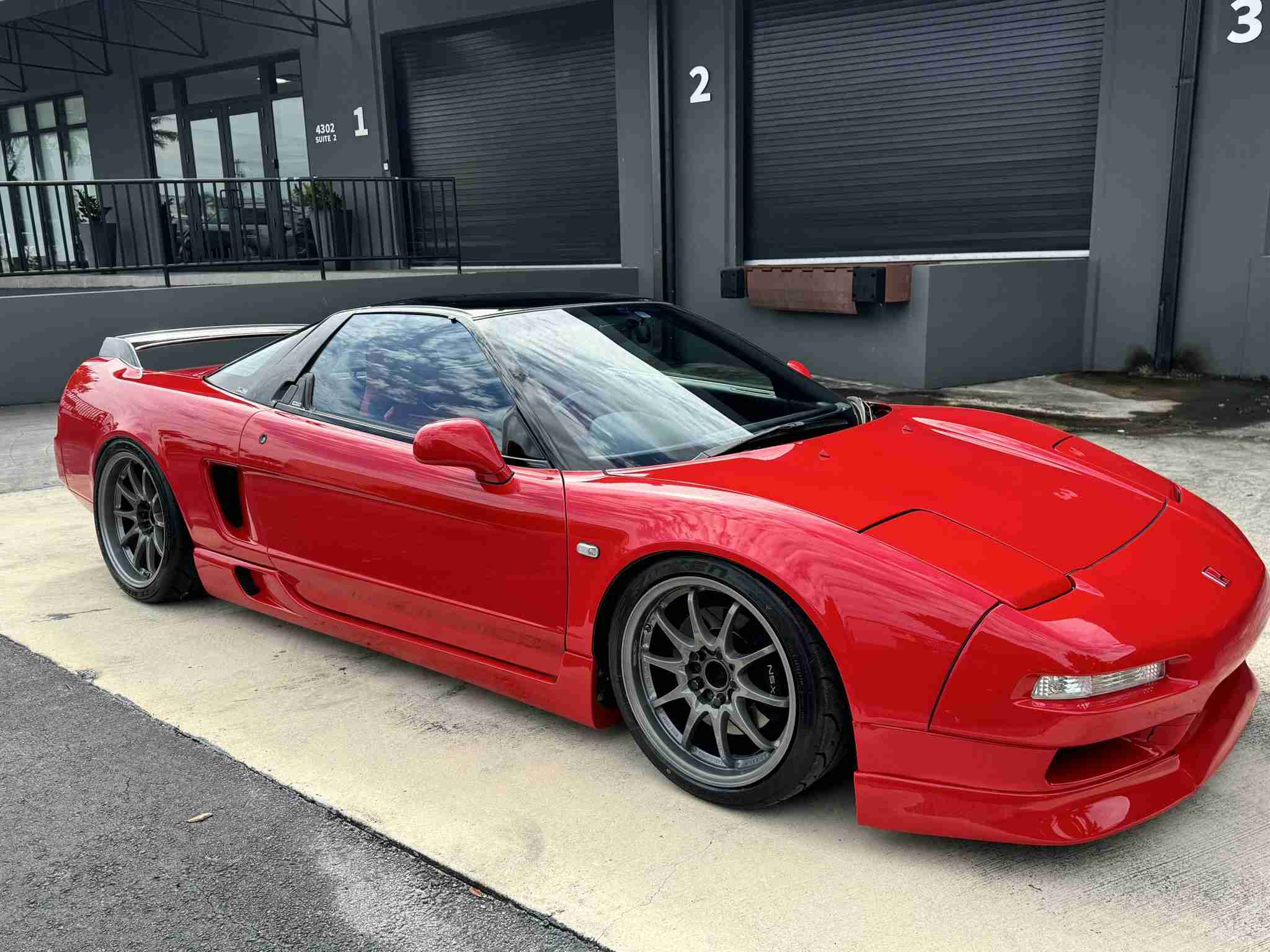 1991 HONDA NSX – Well sorted – Ohlins Coilovers – Volk CE28 – Recaro Seats – LSD full