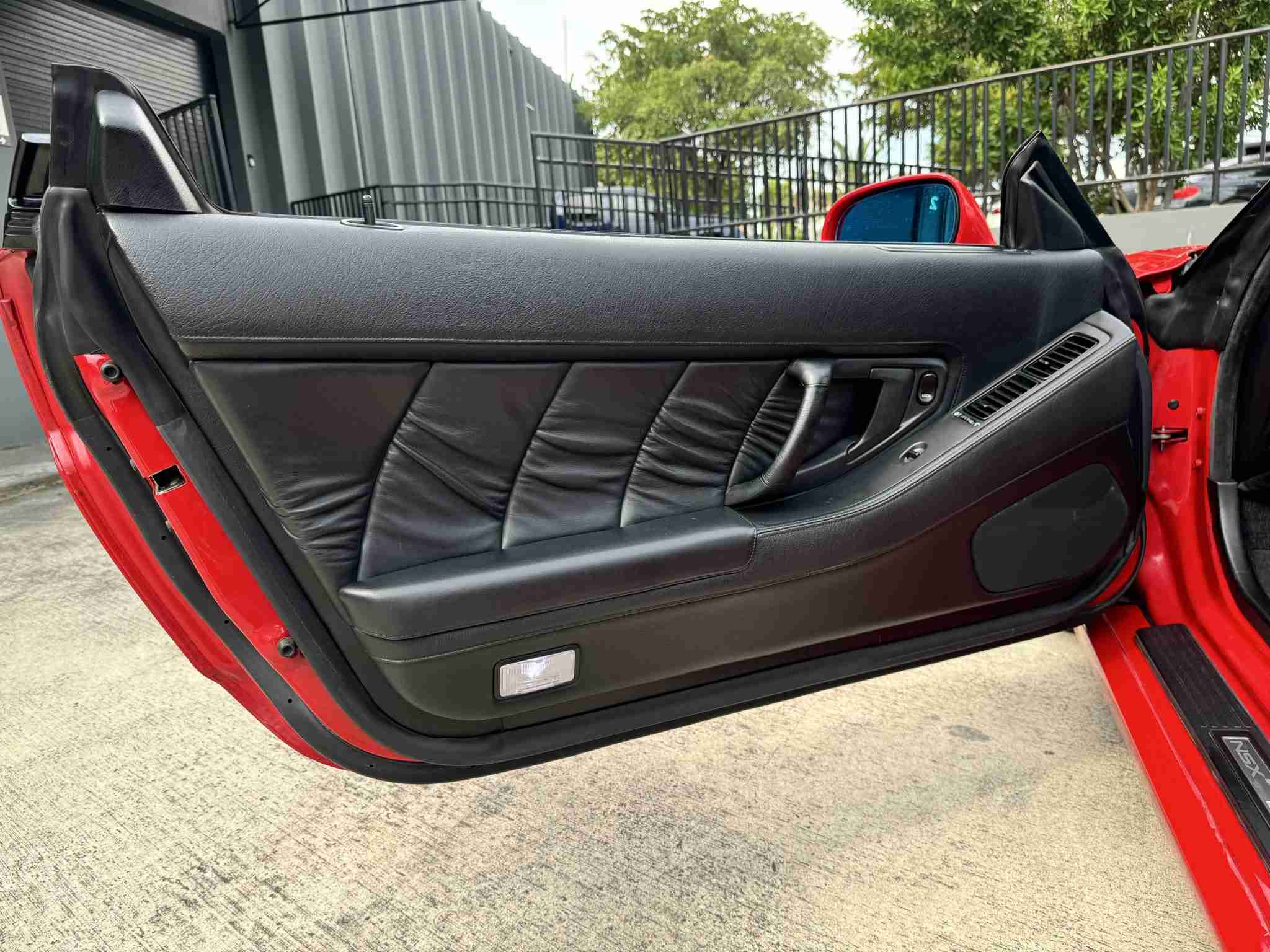 1991 HONDA NSX – Well sorted – Ohlins Coilovers – Volk CE28 – Recaro Seats – LSD full
