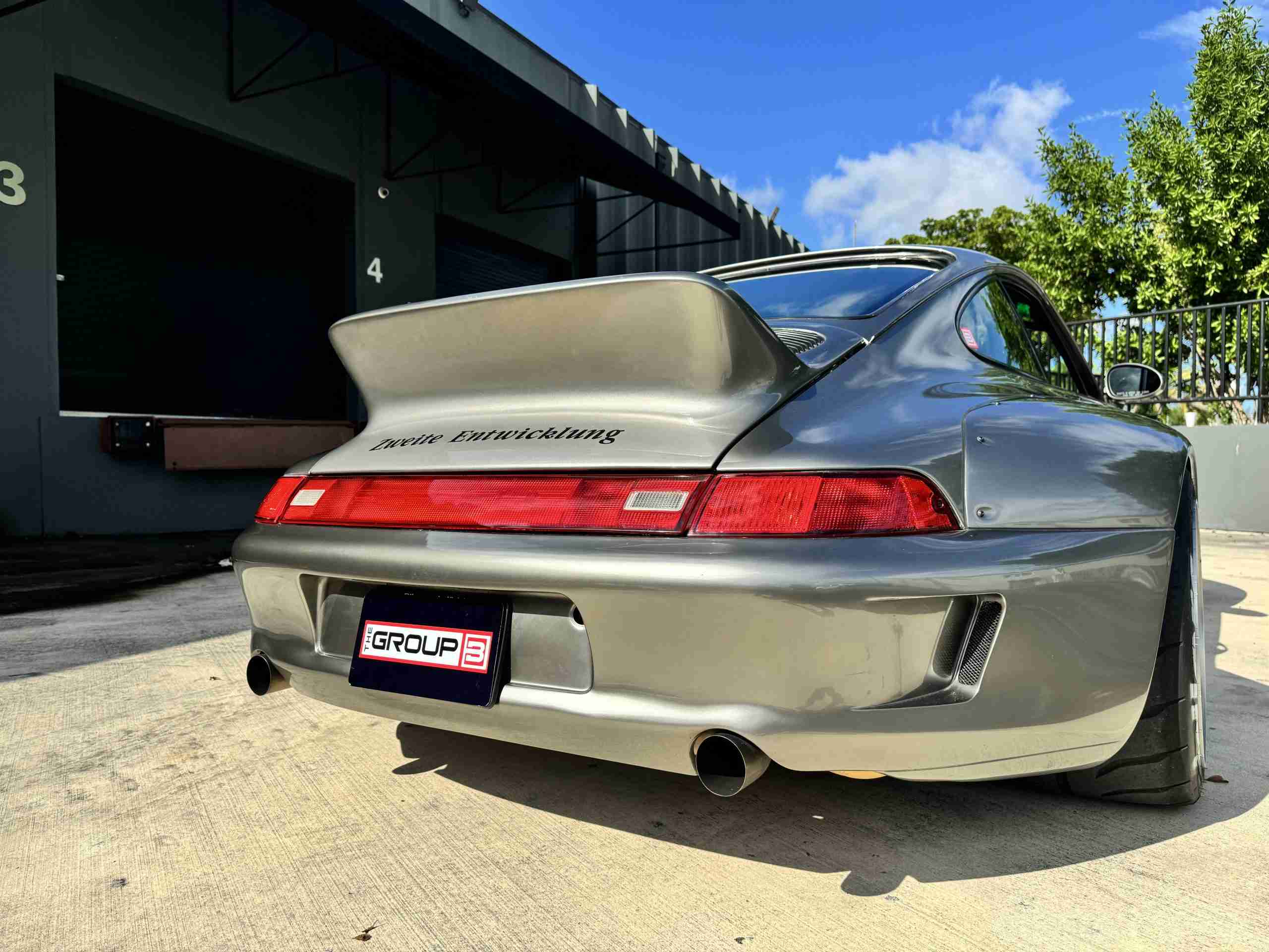 1995 PORSCHE 993 RWB ” FREAK SHOW” TWIN TURBO full