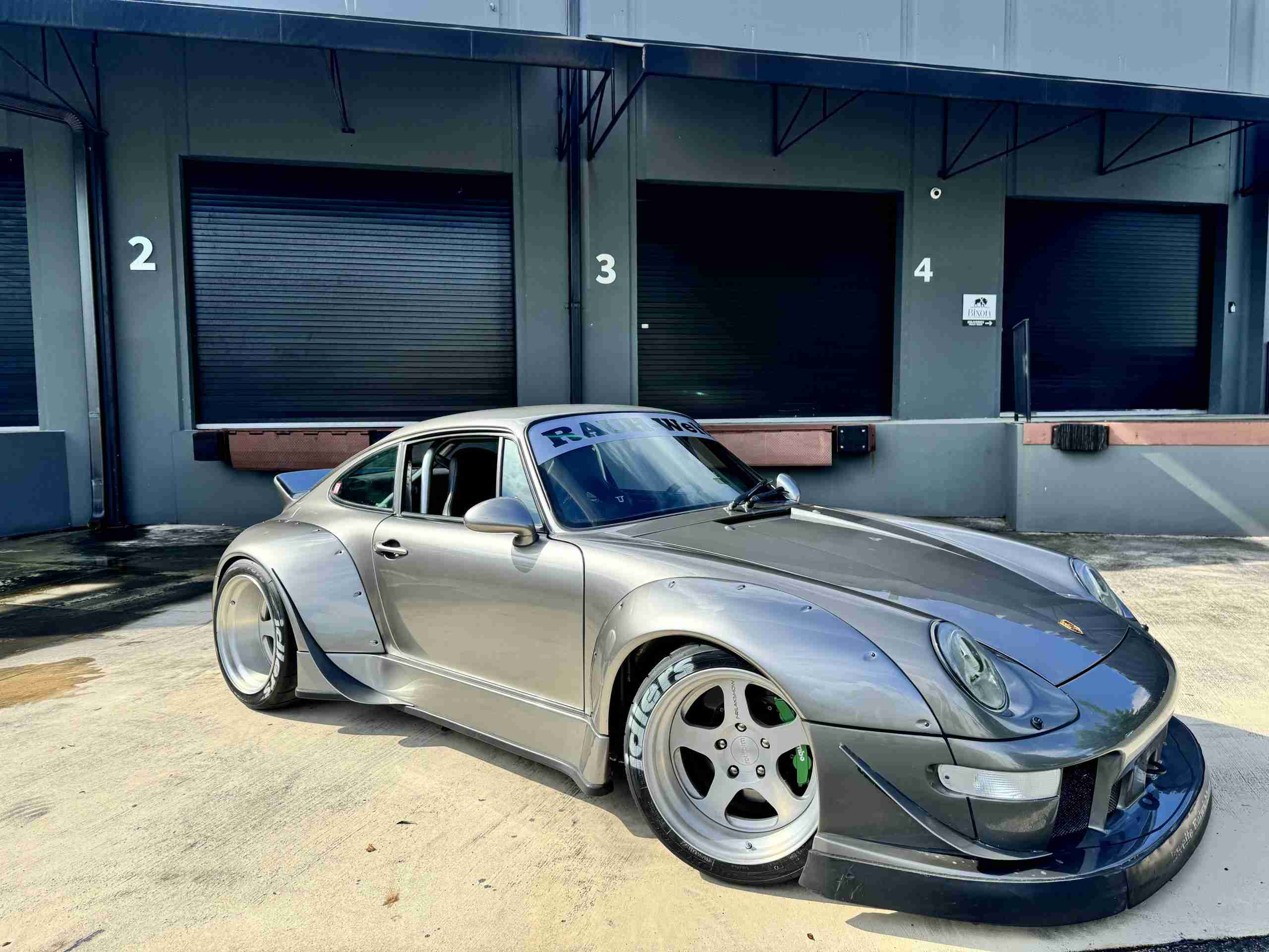 1995 PORSCHE 993 RWB ” FREAK SHOW” TWIN TURBO full