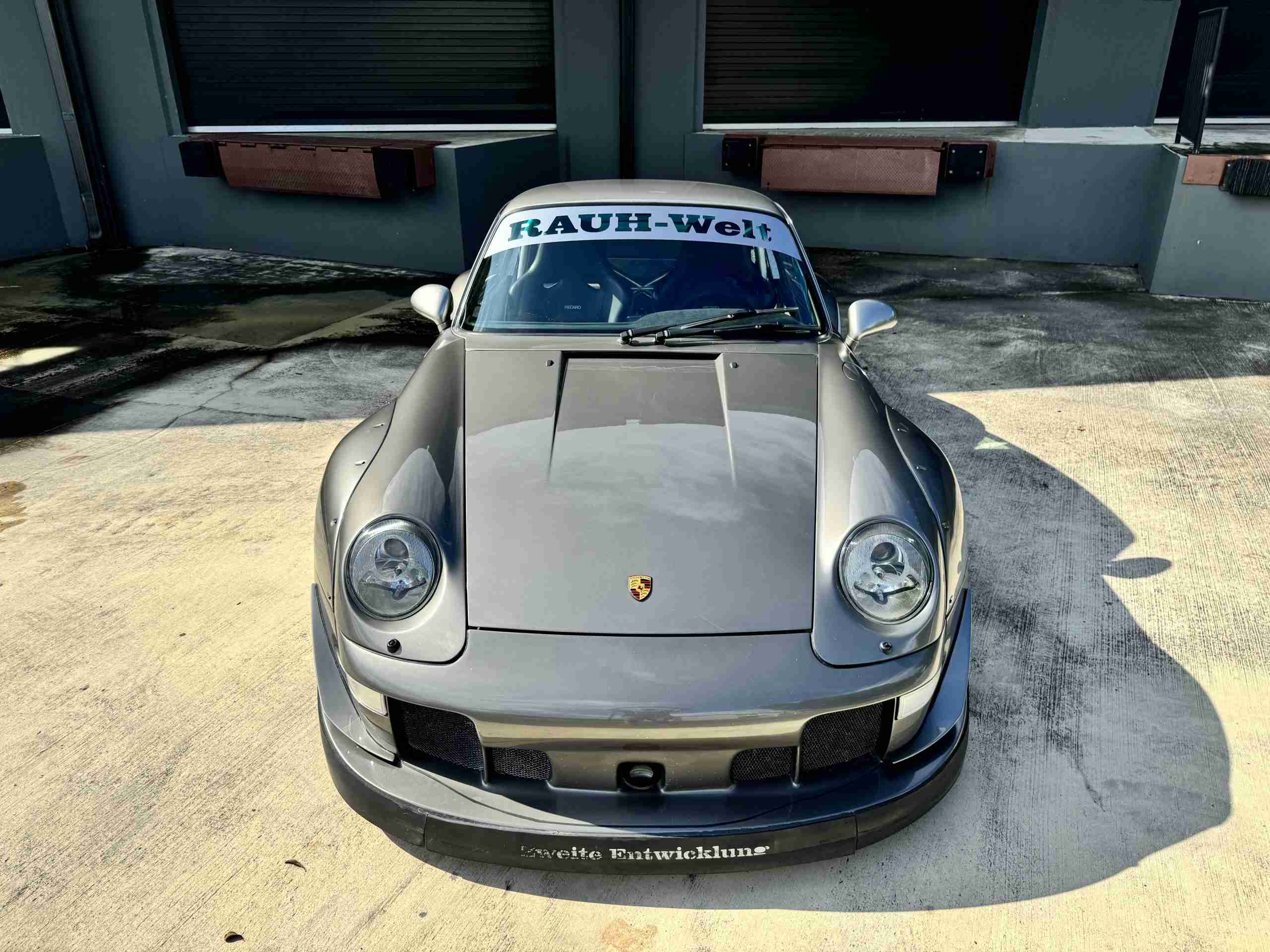 1995 PORSCHE 993 RWB ” FREAK SHOW” TWIN TURBO full