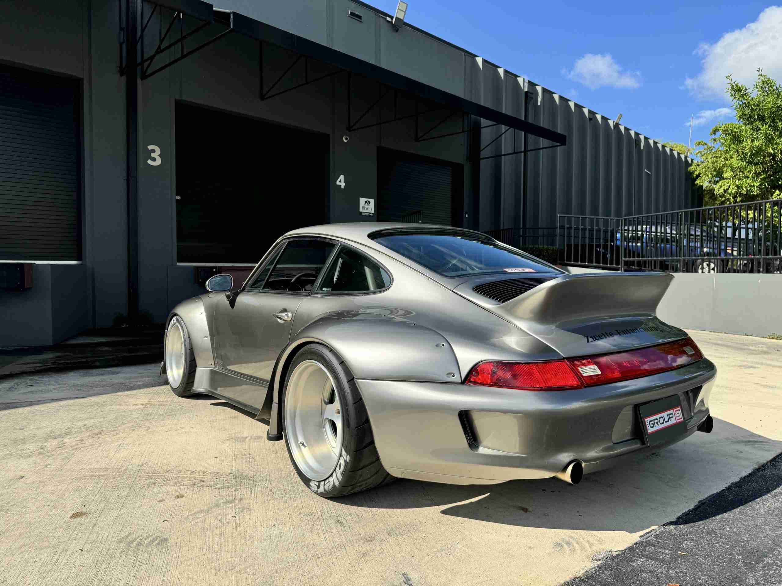 1995 PORSCHE 993 RWB ” FREAK SHOW” TWIN TURBO full
