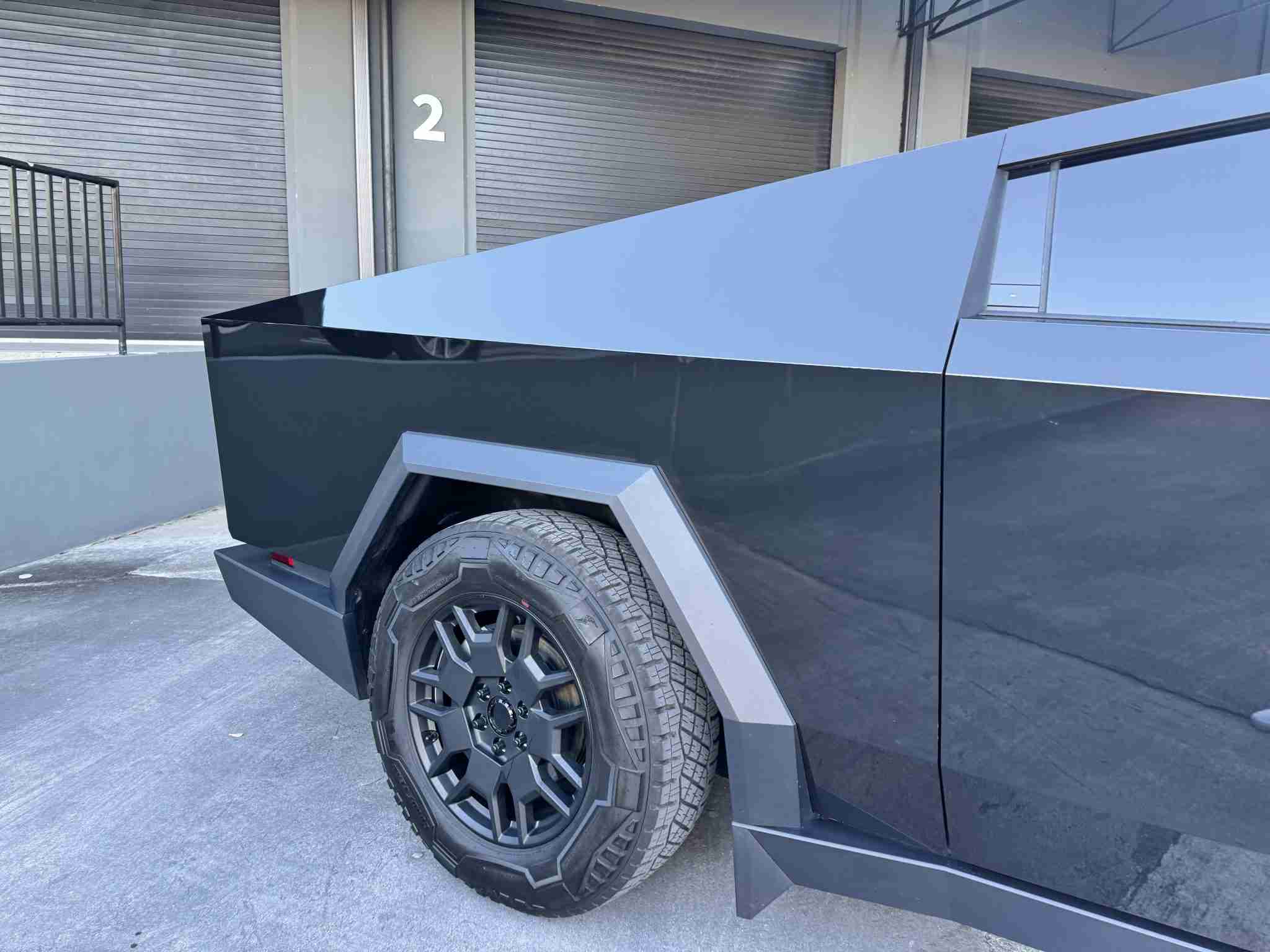 2024 Tesla Cybertruck Cyberbeast Foundation – Gloss Black Full Wrap 6k Miles full
