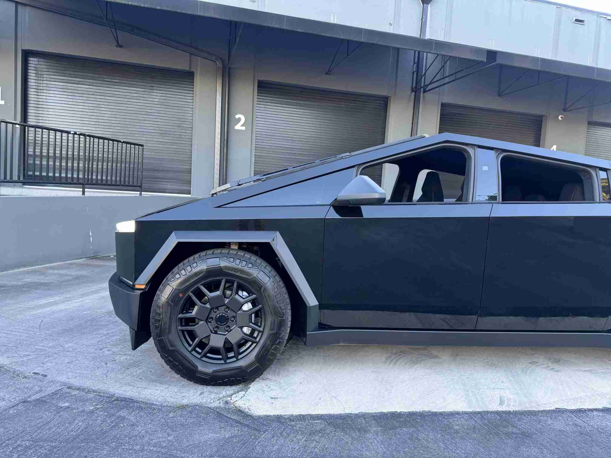2024 Tesla Cybertruck Cyberbeast Foundation – Gloss Black Full Wrap 6k Miles full