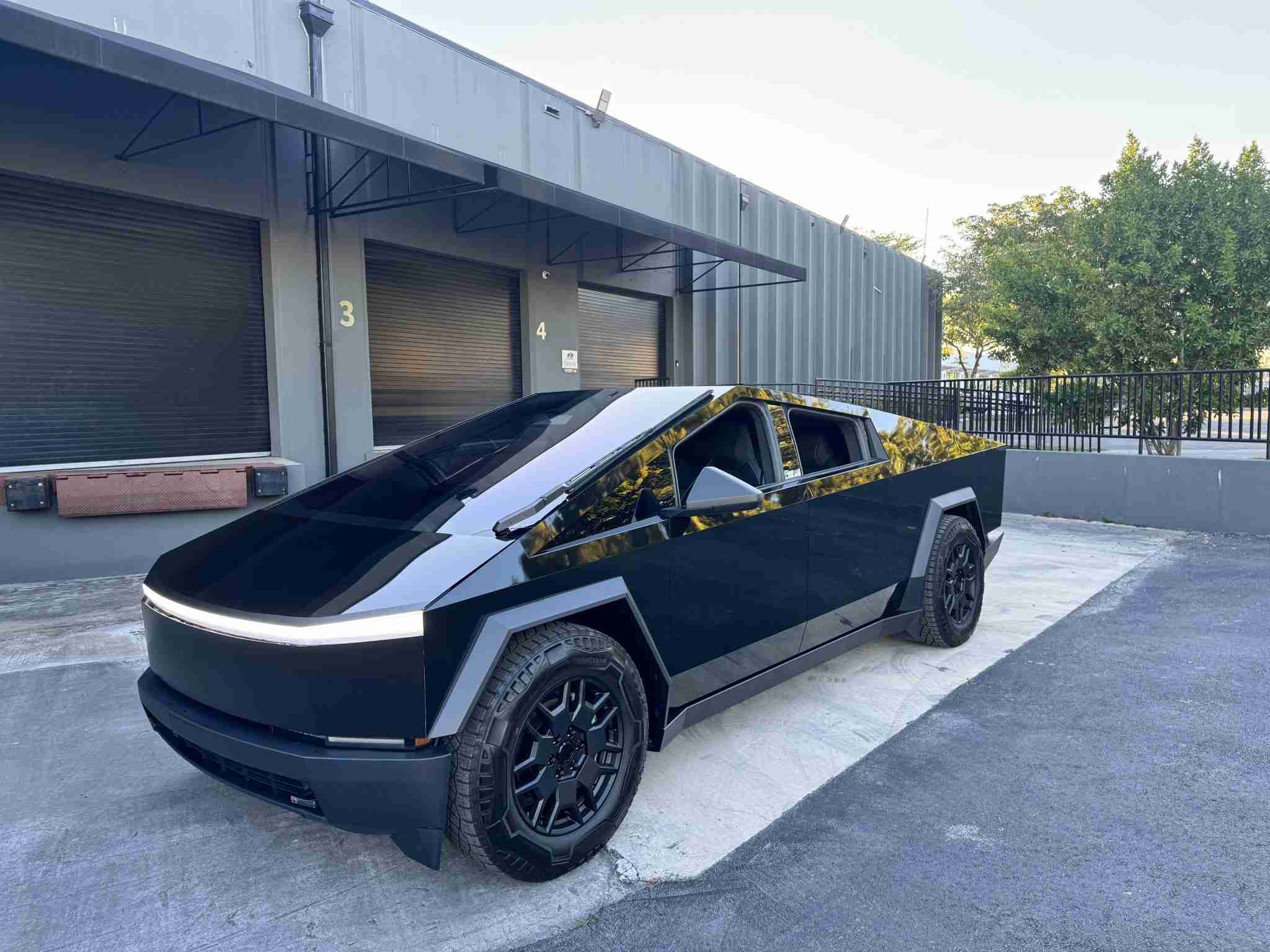 2024 Tesla Cybertruck Cyberbeast Foundation – Gloss Black Full Wrap 6k Miles full