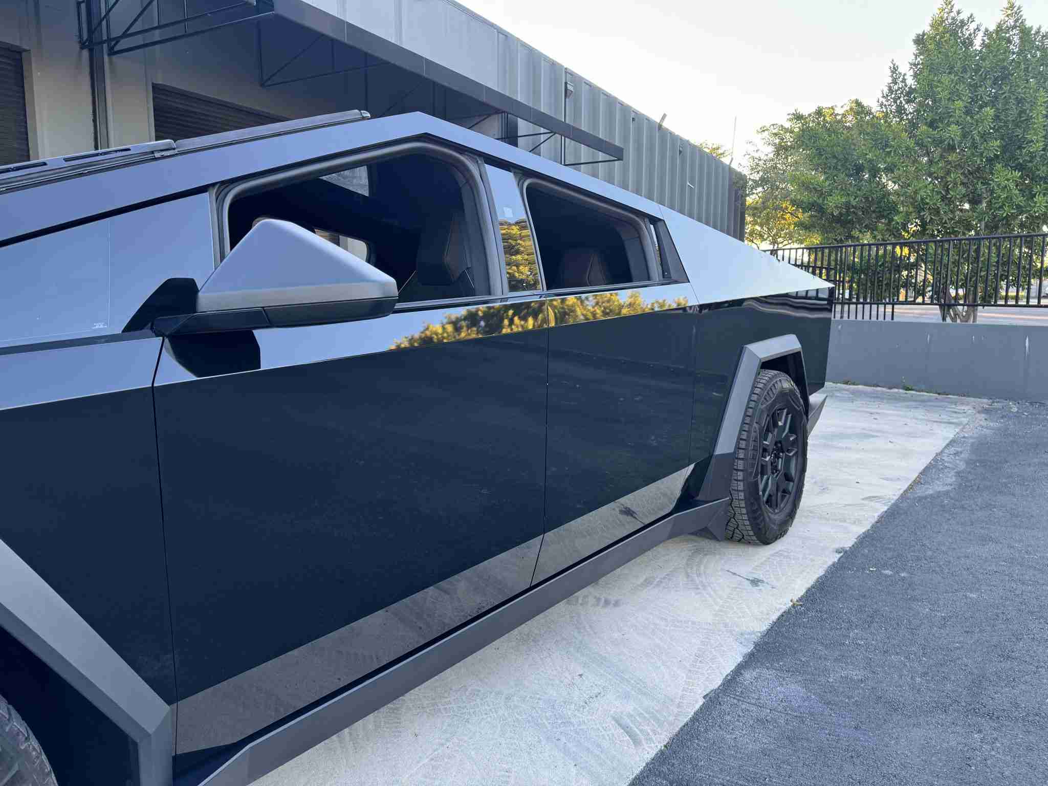 2024 Tesla Cybertruck Cyberbeast Foundation – Gloss Black Full Wrap 6k Miles full