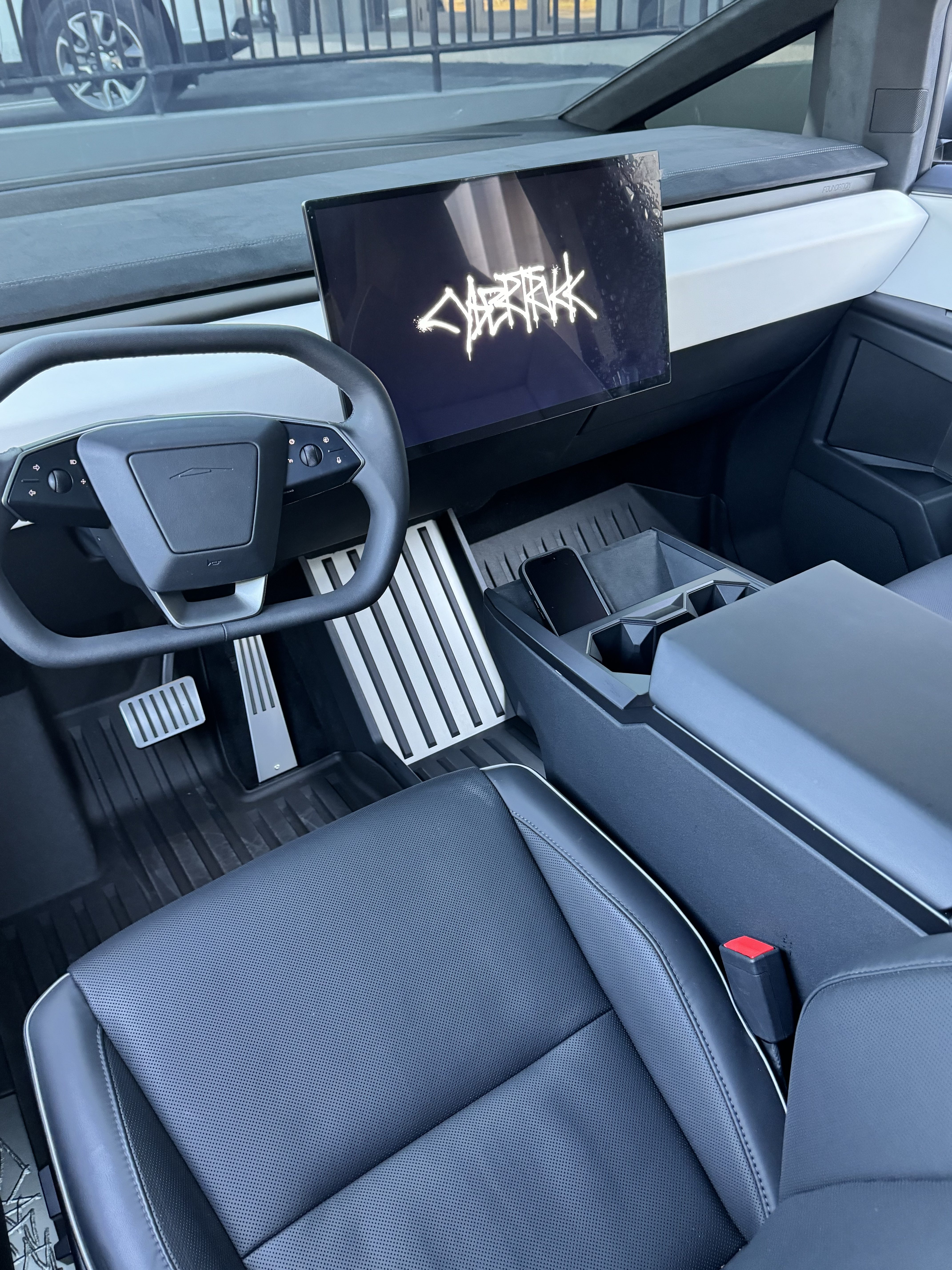 2024 Tesla Cybertruck Cyberbeast Foundation – Gloss Black Full Wrap 6k Miles full