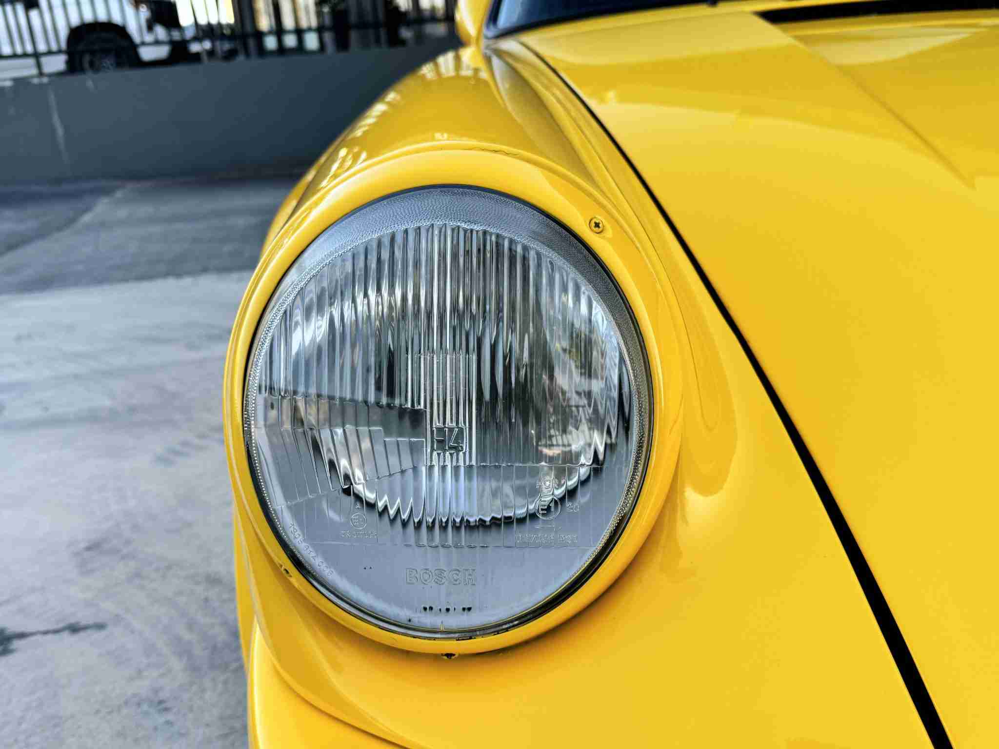 1982 Porsche 911 SC Turbo Look Widebody Euro-Sunroof Delete-Low Miles-Recaro Seats-Lightweight-964 Cams – Sorted full