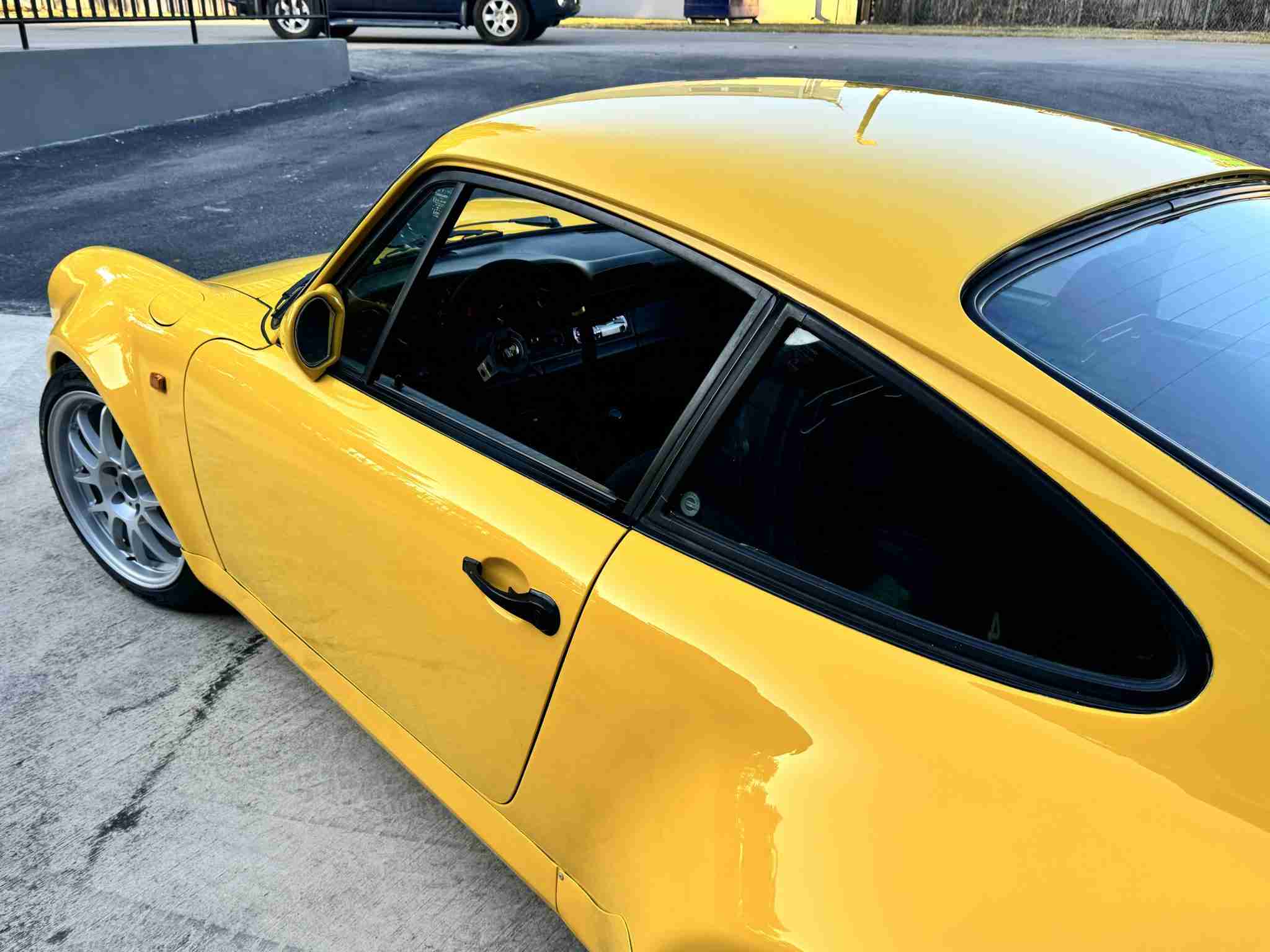 1982 Porsche 911 SC Turbo Look Widebody Euro-Sunroof Delete-Low Miles-Recaro Seats-Lightweight-964 Cams – Sorted full