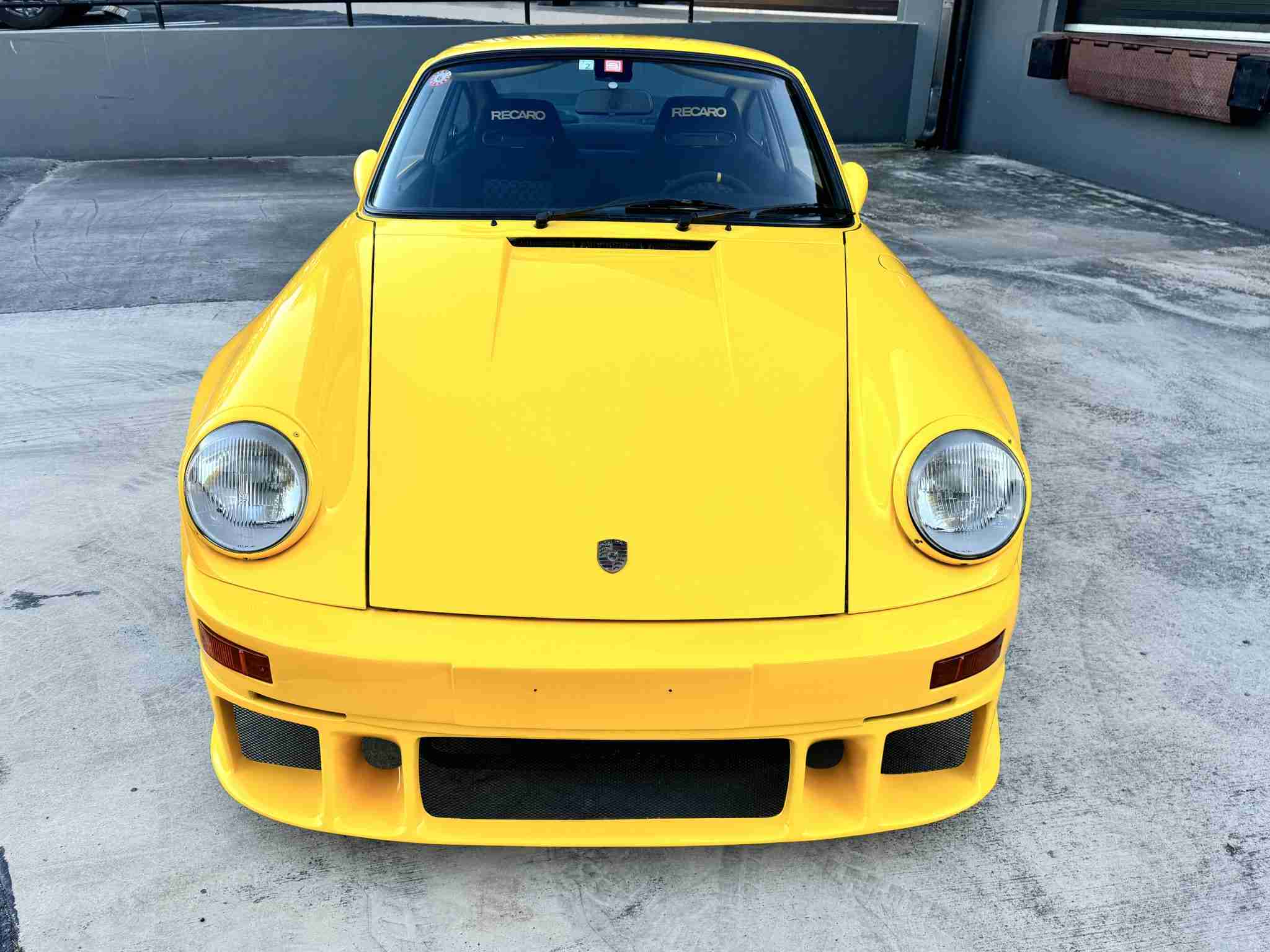 1982 Porsche 911 SC Turbo Look Widebody Euro-Sunroof Delete-Low Miles-Recaro Seats-Lightweight-964 Cams – Sorted full