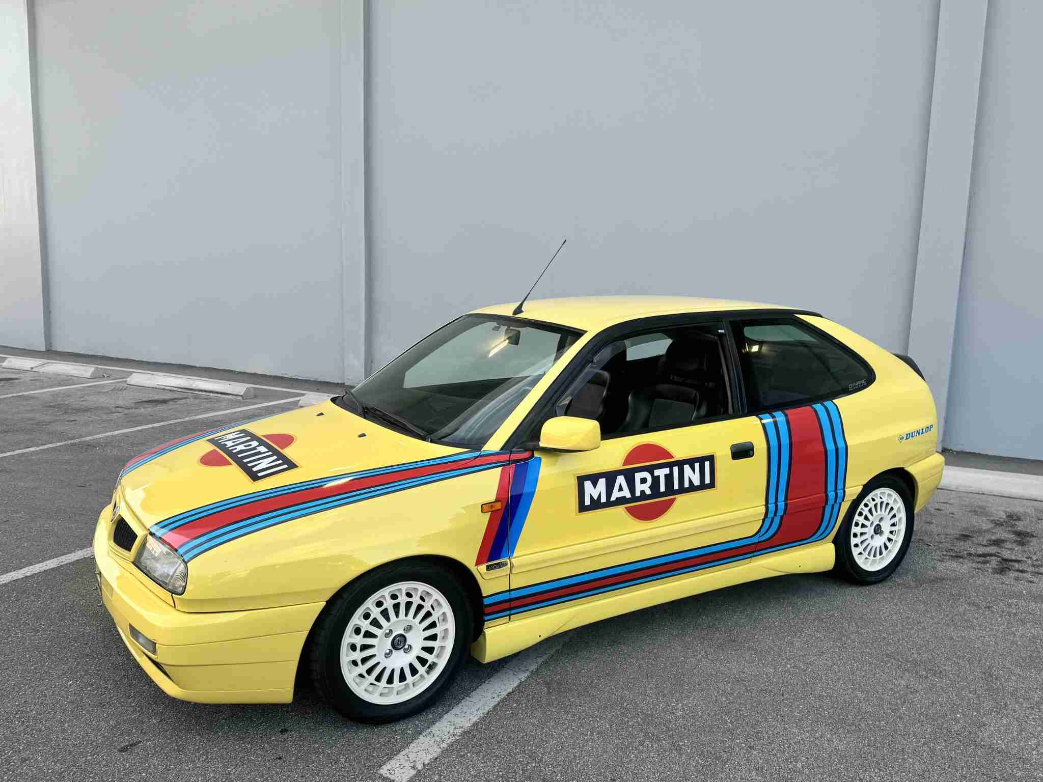 1998 Lancia Delta HPE Only 20K Miles – 1.8L VVT Alfa Romeo – 5 Speed Manual – Original Paint full