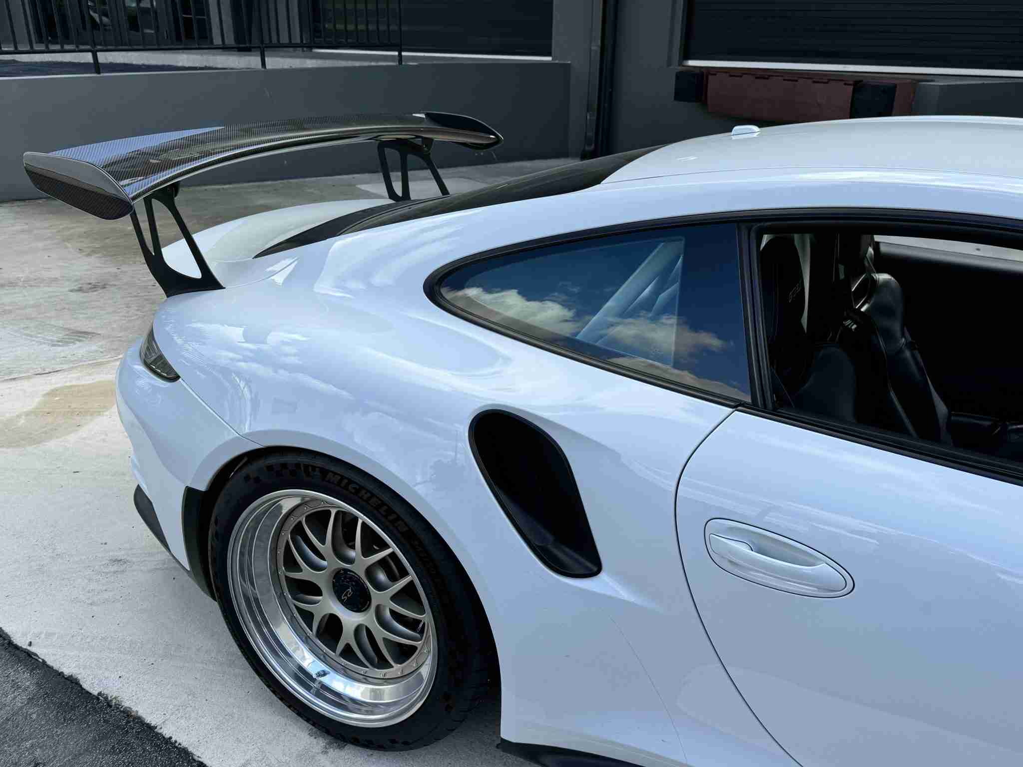 2016 Porsche 911 GT3 RS 30K Miles – Nicely Modified – BBS E07s – Vorsteiner Carbon Wing – Pasha Interior full