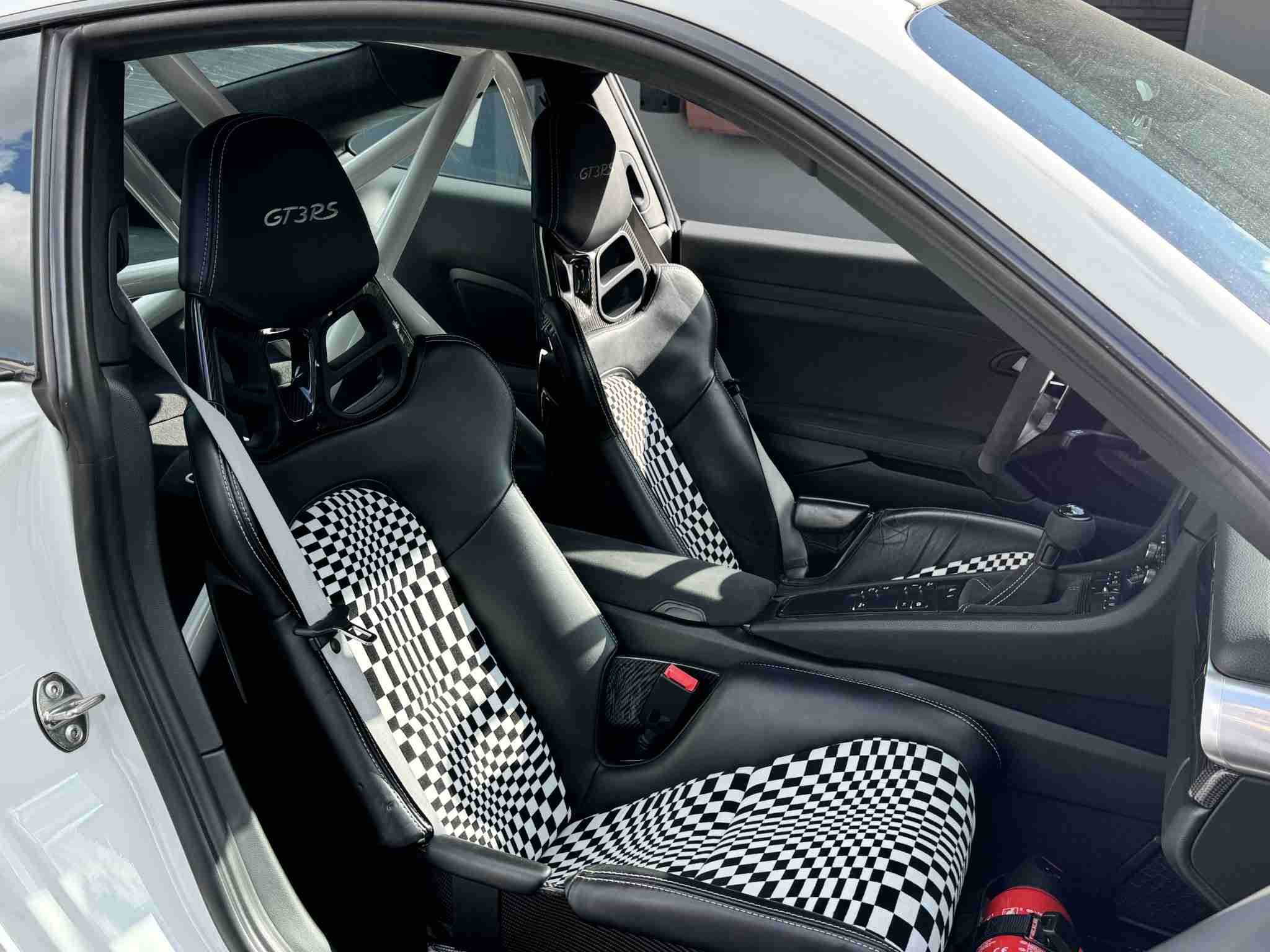 2016 Porsche 911 GT3 RS 30K Miles – Nicely Modified – BBS E07s – Vorsteiner Carbon Wing – Pasha Interior full