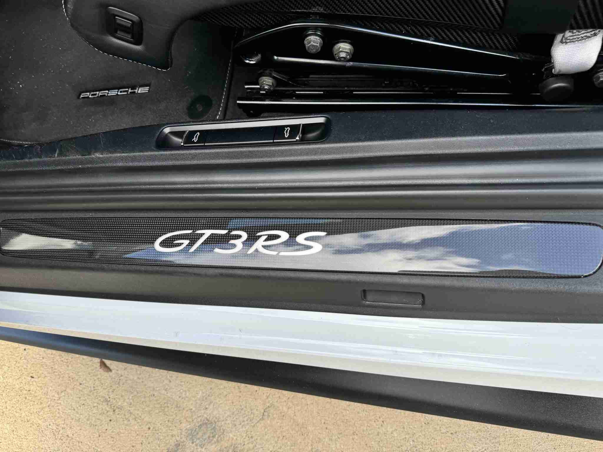 2016 Porsche 911 GT3 RS 30K Miles – Nicely Modified – BBS E07s – Vorsteiner Carbon Wing – Pasha Interior full
