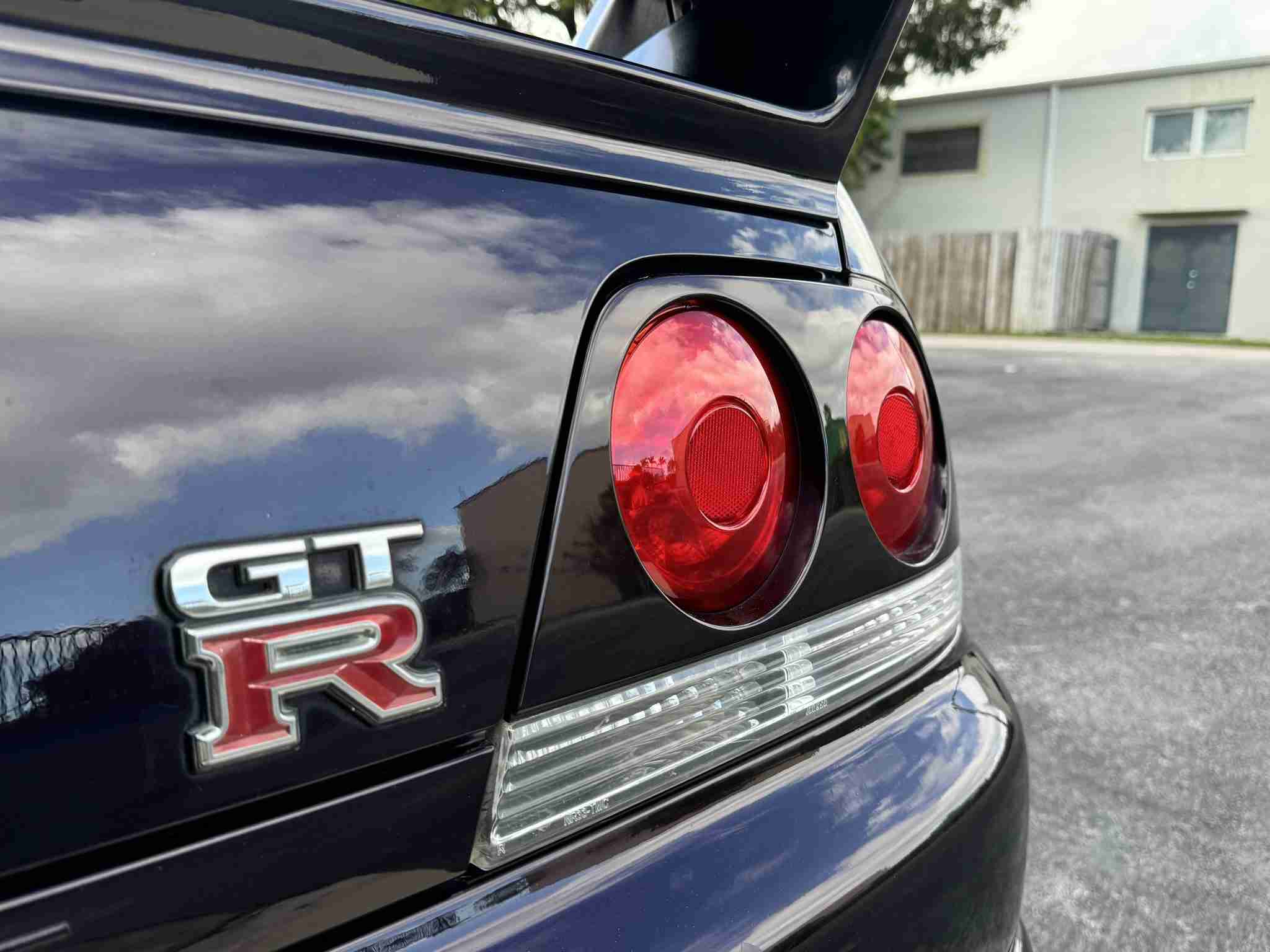 1995 Nissan GT-R Skyline R33 Nismo 400R Aero – Volk Racing TE37 Wheels – Midnight Purple – Brembo Brakes -FBO full