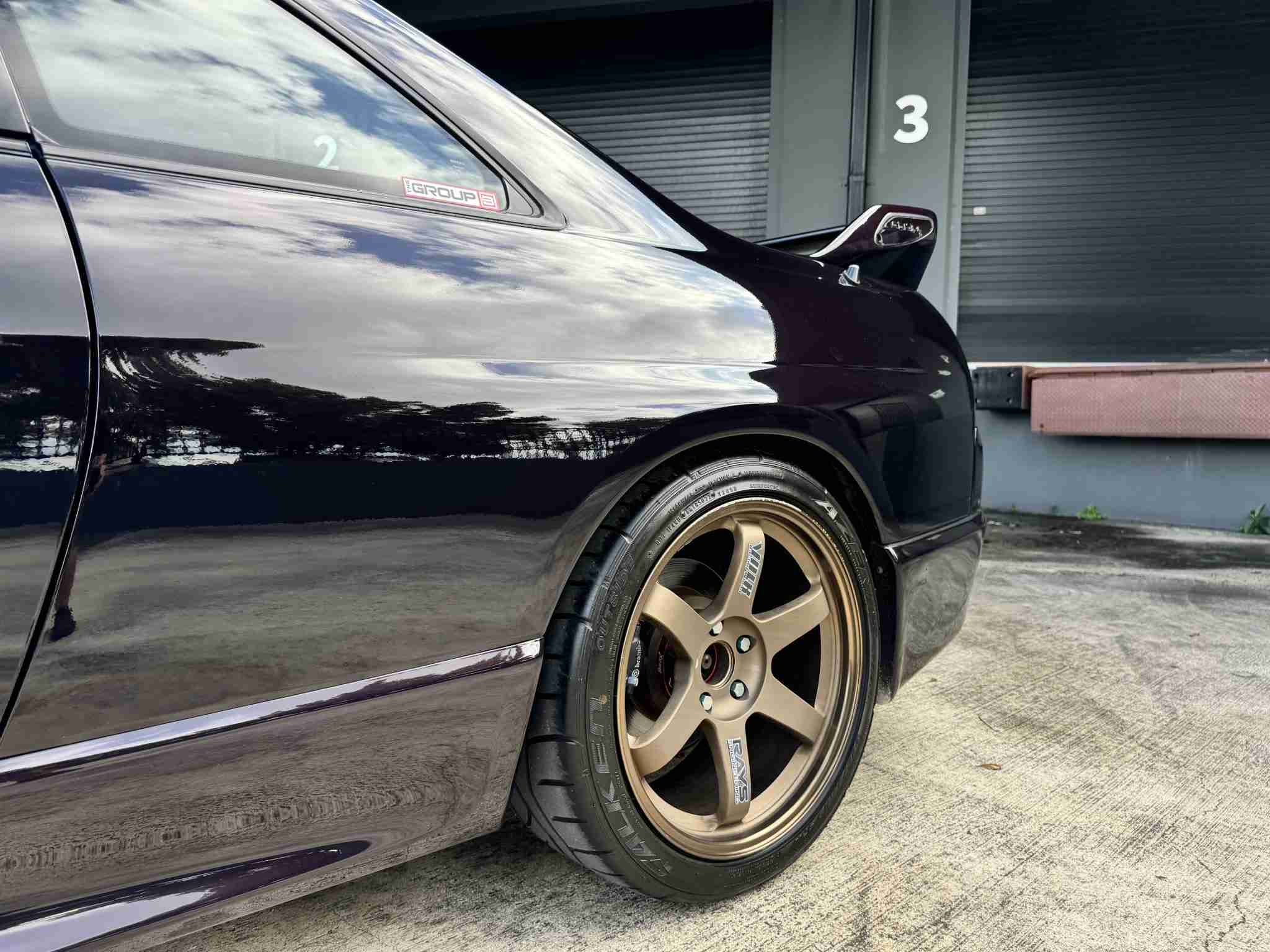 1995 Nissan GT-R Skyline R33 Nismo 400R Aero – Volk Racing TE37 Wheels – Midnight Purple – Brembo Brakes -FBO full