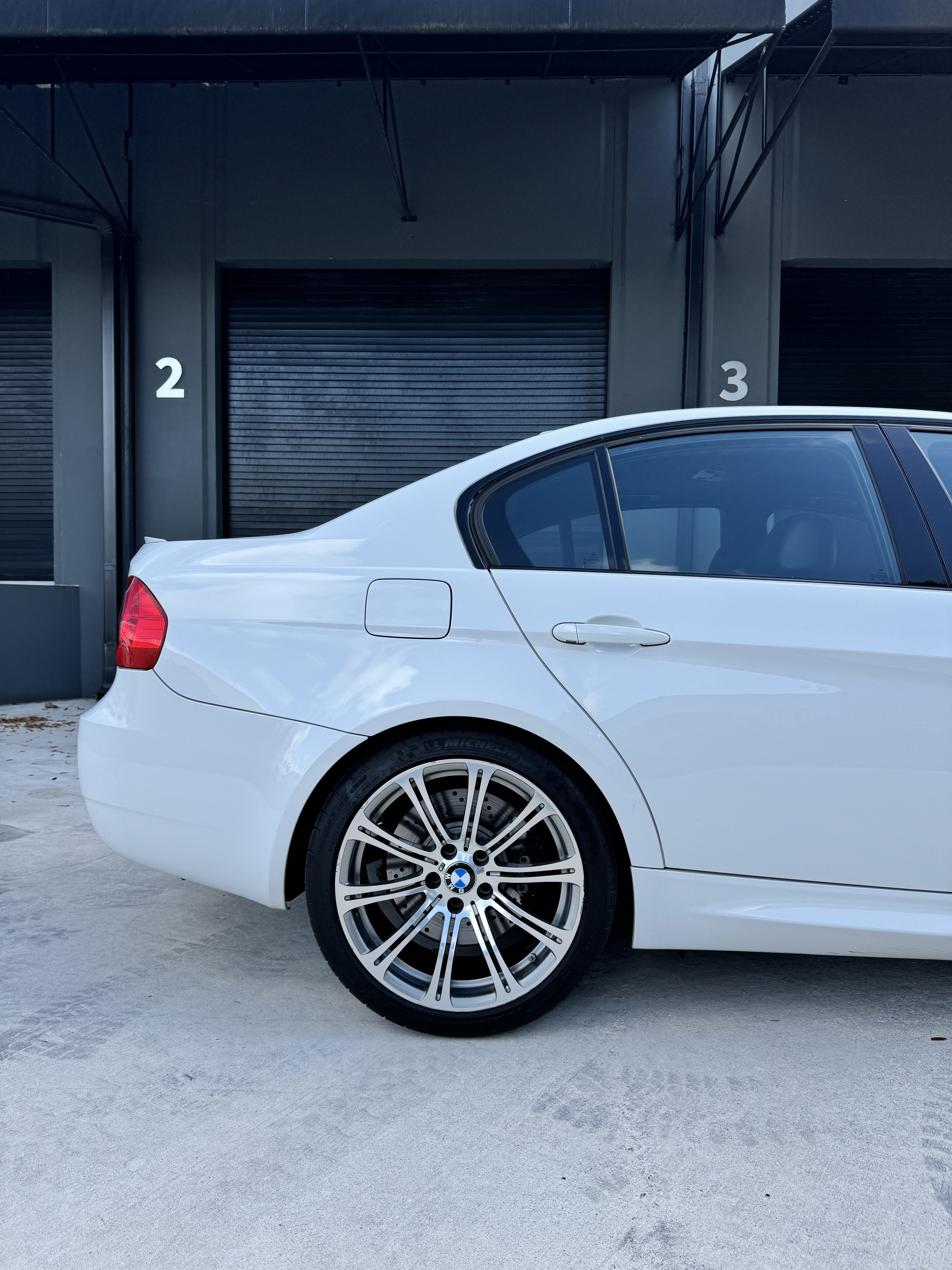 2011 BMW M3 E90 Single Hump Alpine White – 1 Owner – California Car – Original Paint – DCT – $12k In Service full