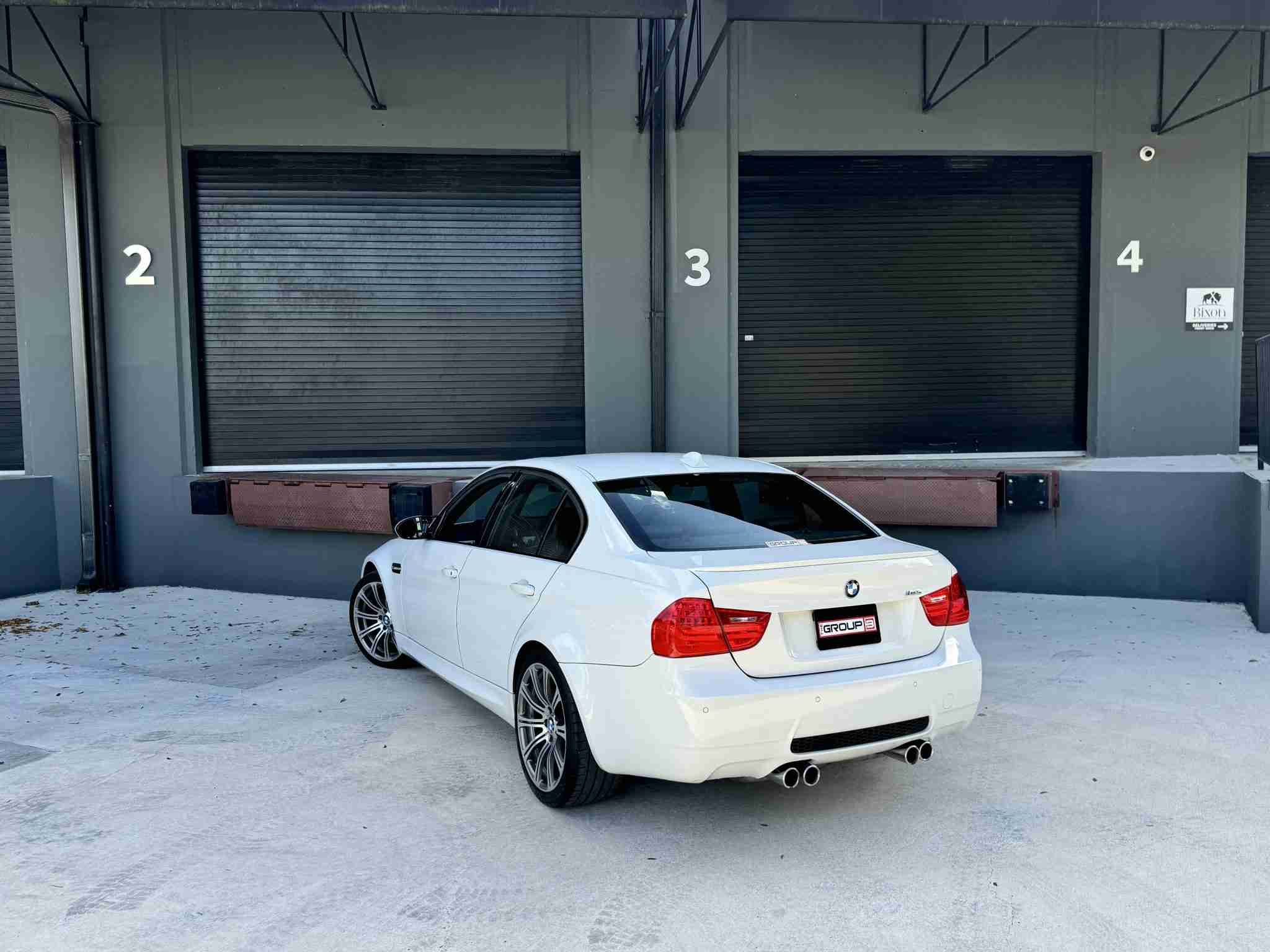 2011 BMW M3 E90 Single Hump Alpine White – 1 Owner – California Car – Original Paint – DCT – $12k In Service full