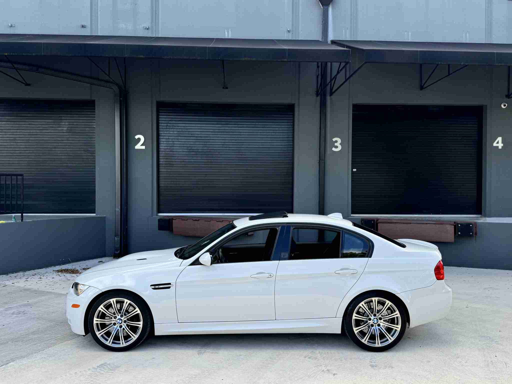 2011 BMW M3 E90 Single Hump Alpine White – 1 Owner – California Car – Original Paint – DCT – $12k In Service full
