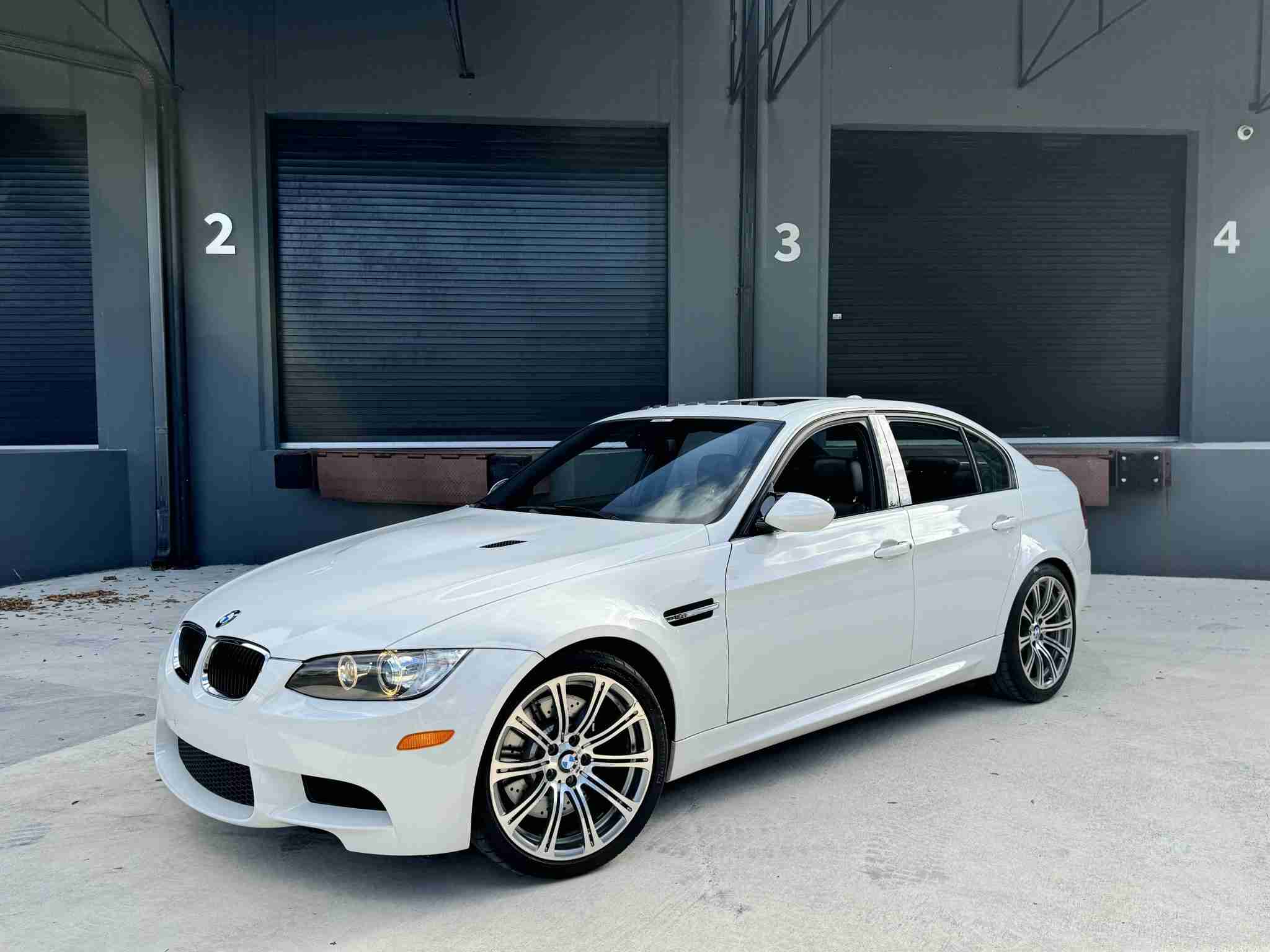 2011 BMW M3 E90 Single Hump Alpine White – 1 Owner – California Car – Original Paint – DCT – $12k In Service full