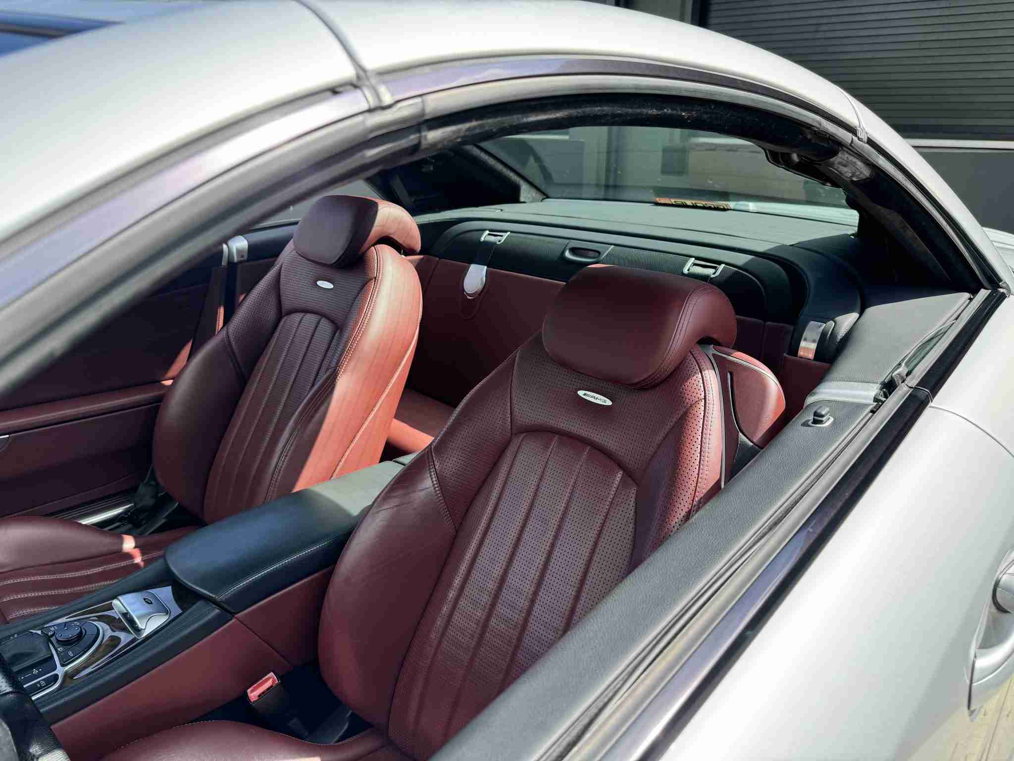 2008 Mercedes-Benz SL 55 AMG HARDTOP CONVERTIBLE Rare Spec – Silver/Red With PANORAMIC Hardtop – ALL Original Car – Well Serviced full