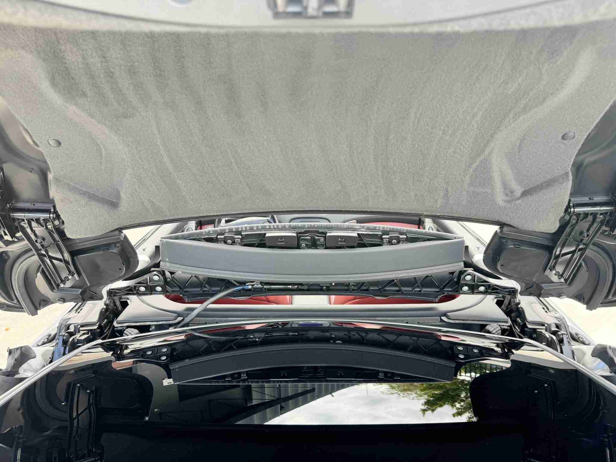 2008 Mercedes-Benz SL 55 AMG HARDTOP CONVERTIBLE Rare Spec – Silver/Red With PANORAMIC Hardtop – ALL Original Car – Well Serviced full