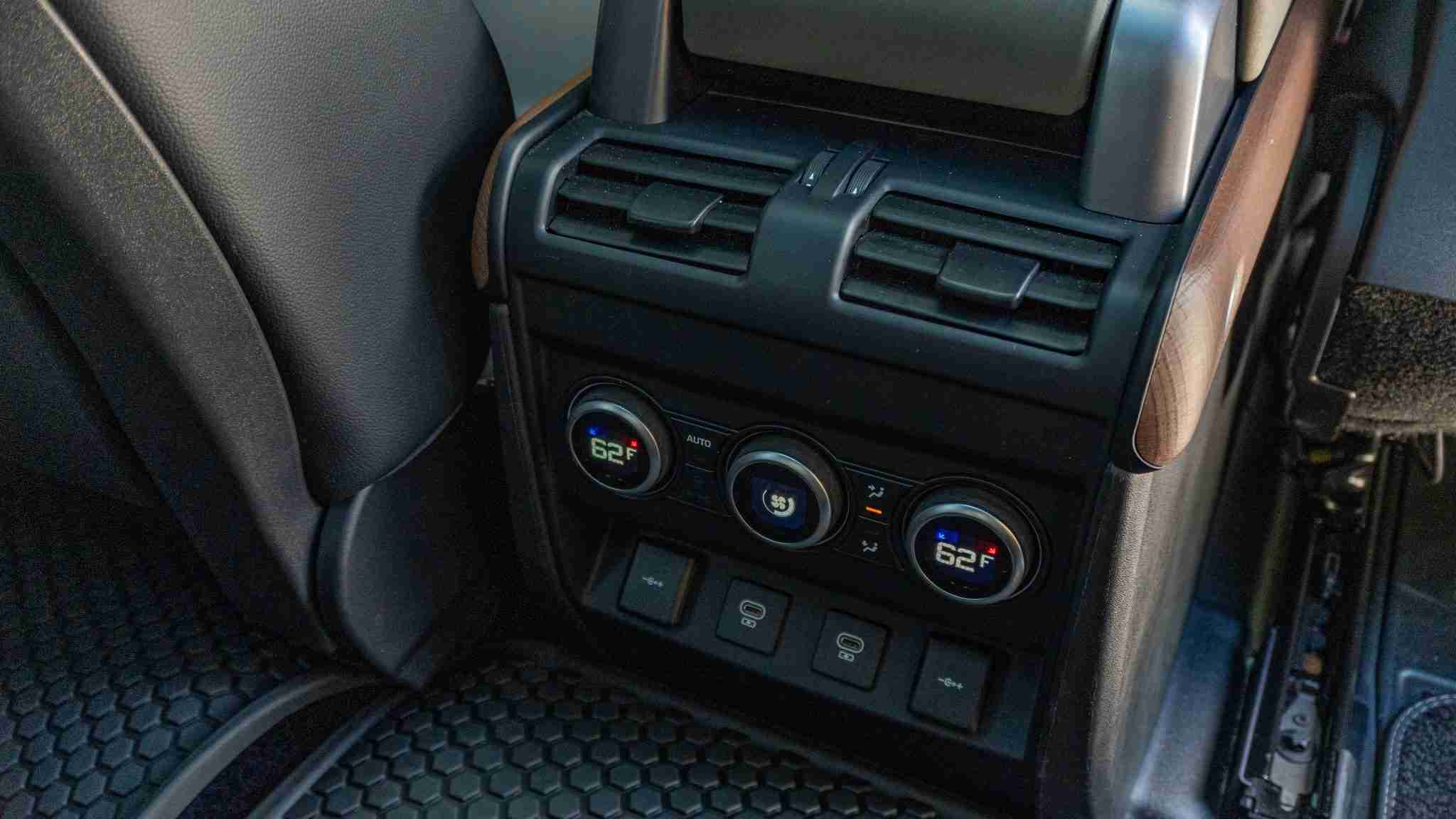 2021 Range Rover Defender 90 X-Dynamic – 14k Miles – Full body PPF full