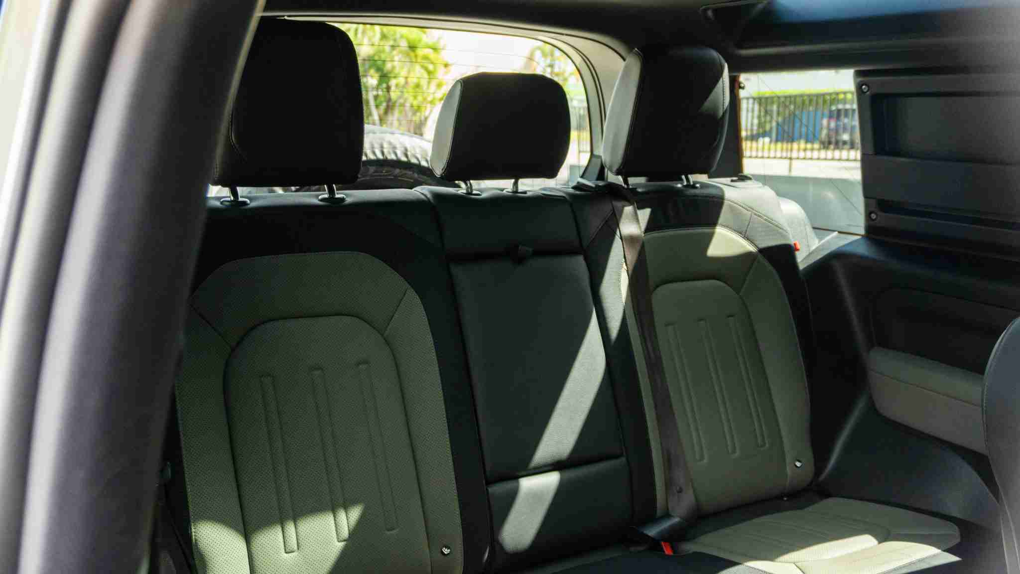 2021 Range Rover Defender 90 X-Dynamic – 14k Miles – Full body PPF full
