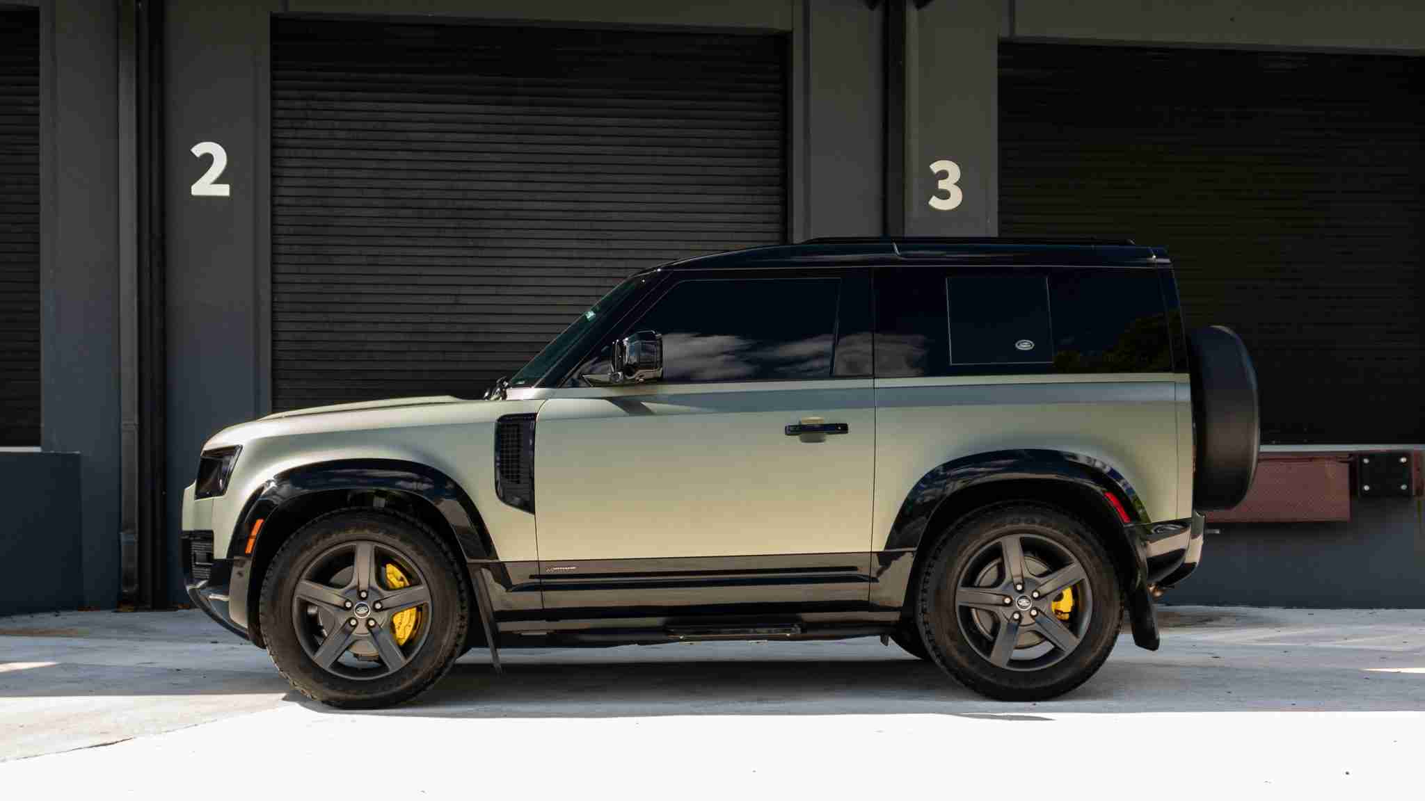 2021 Range Rover Defender 90 X-Dynamic – 14k Miles – Full body PPF full