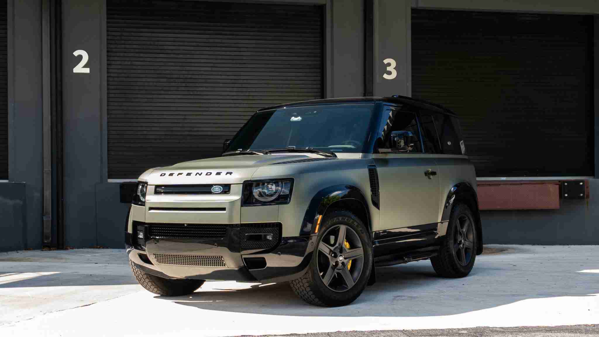 2021 Range Rover Defender 90 X-Dynamic – 14k Miles – Full body PPF full
