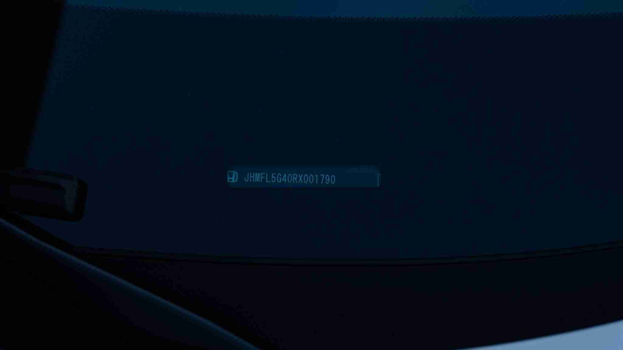 2024 Honda Civic TYPE-R 1 Owner -5k Miles – Championship white – Volk TE37 – Fortune auto HSLV -PPF full