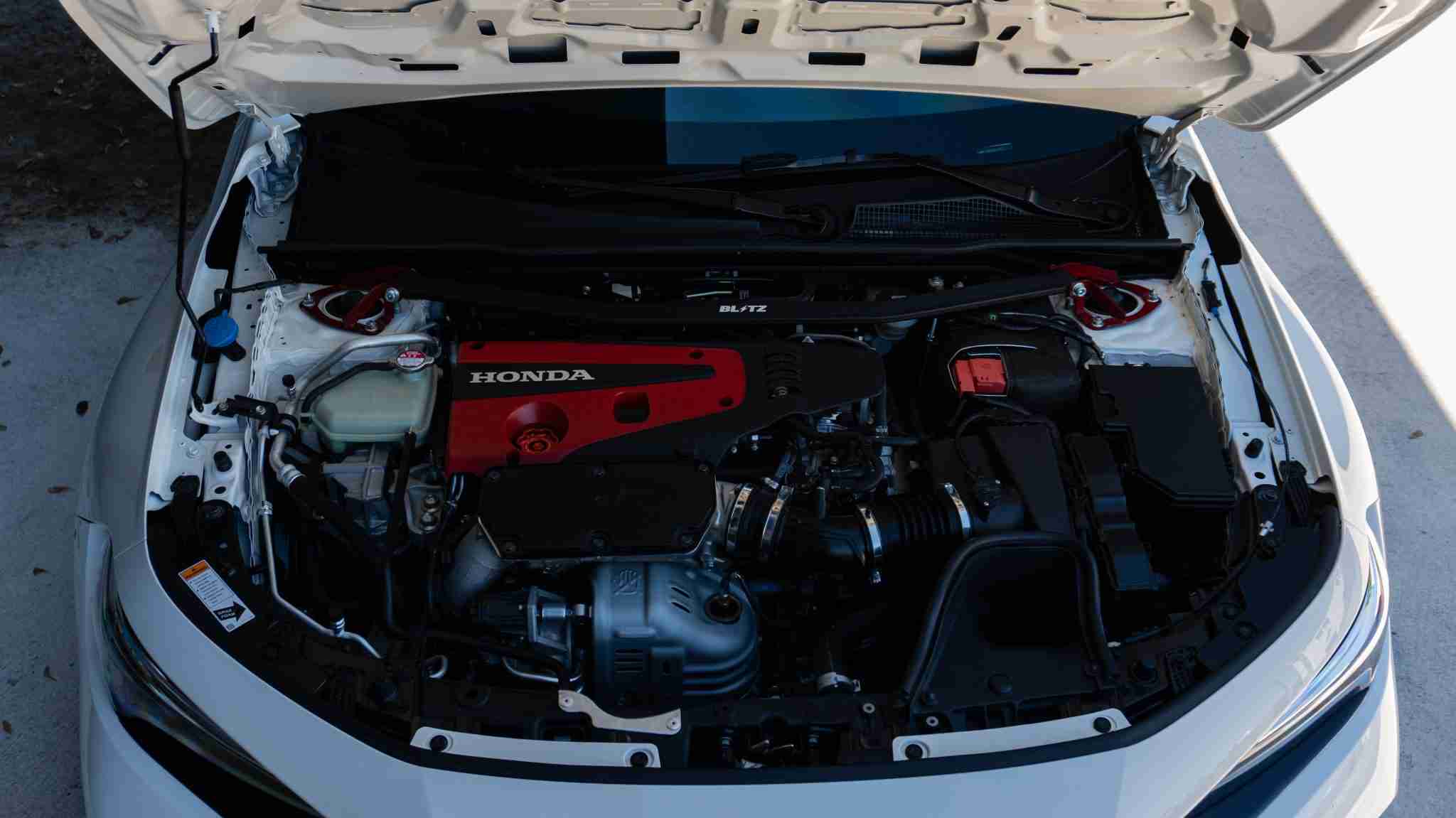 2024 Honda Civic TYPE-R 1 Owner -5k Miles – Championship white – Volk TE37 – Fortune auto HSLV -PPF full