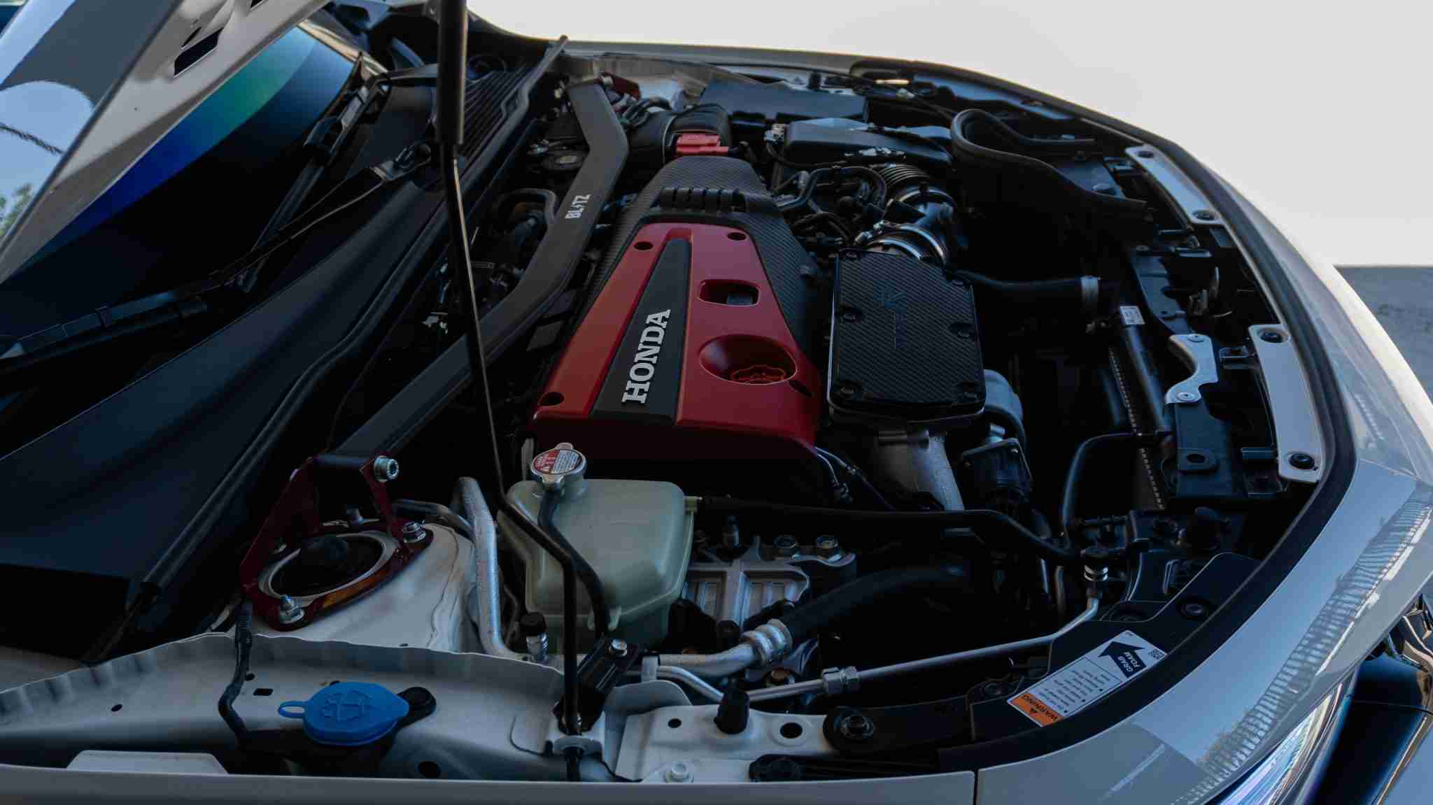 2024 Honda Civic TYPE-R 1 Owner -5k Miles – Championship white – Volk TE37 – Fortune auto HSLV -PPF full