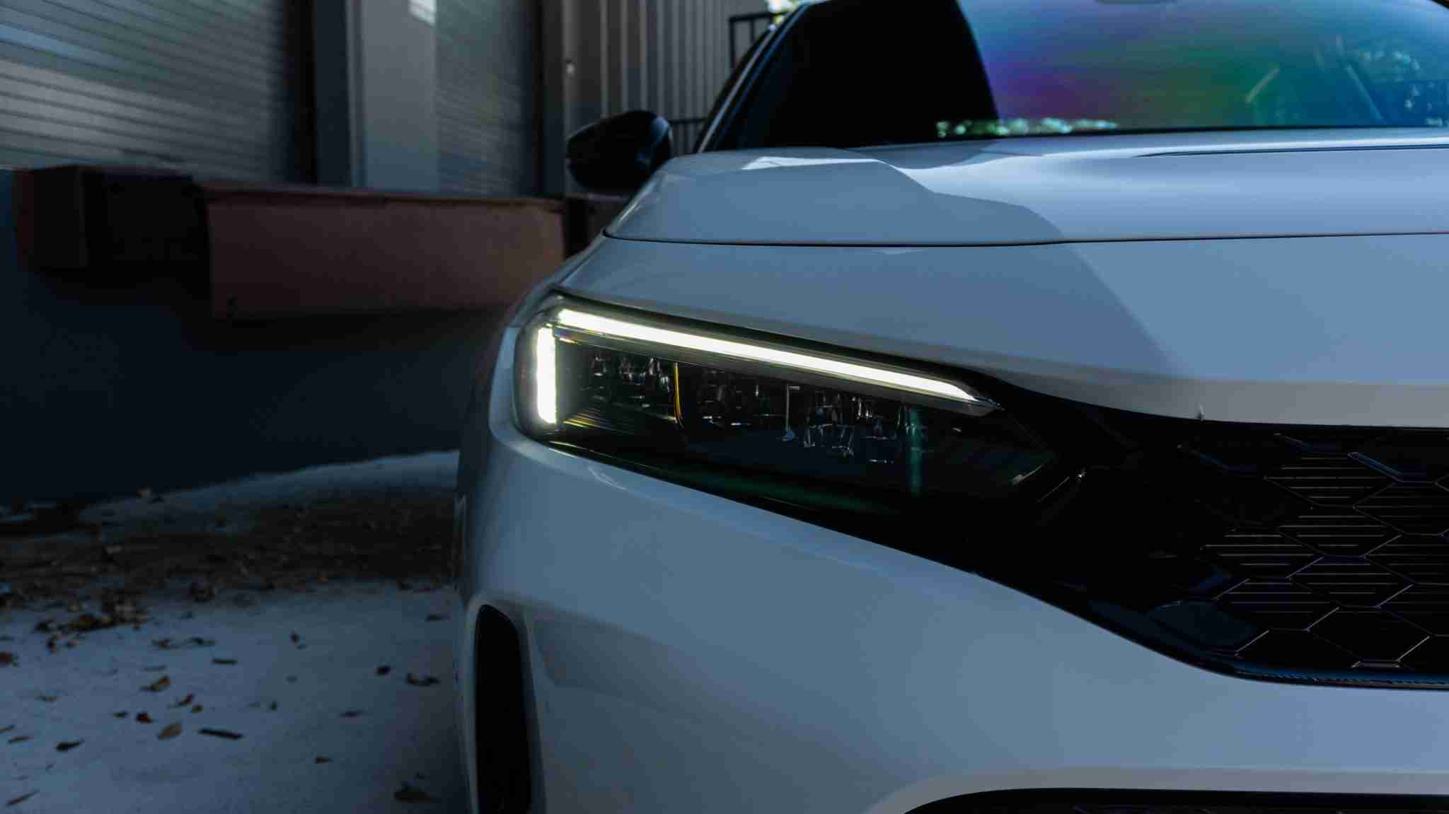 2024 Honda Civic TYPE-R 1 Owner -5k Miles – Championship white – Volk TE37 – Fortune auto HSLV -PPF full