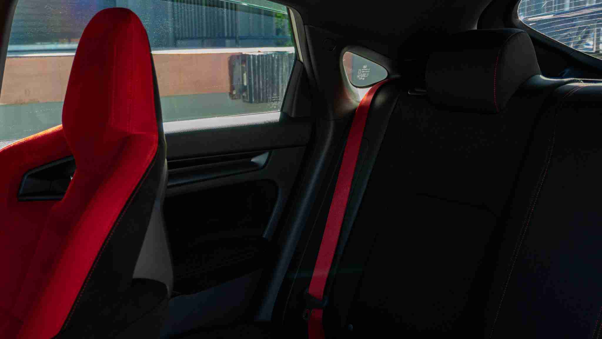 2024 Honda Civic TYPE-R 1 Owner -5k Miles – Championship white – Volk TE37 – Fortune auto HSLV -PPF full