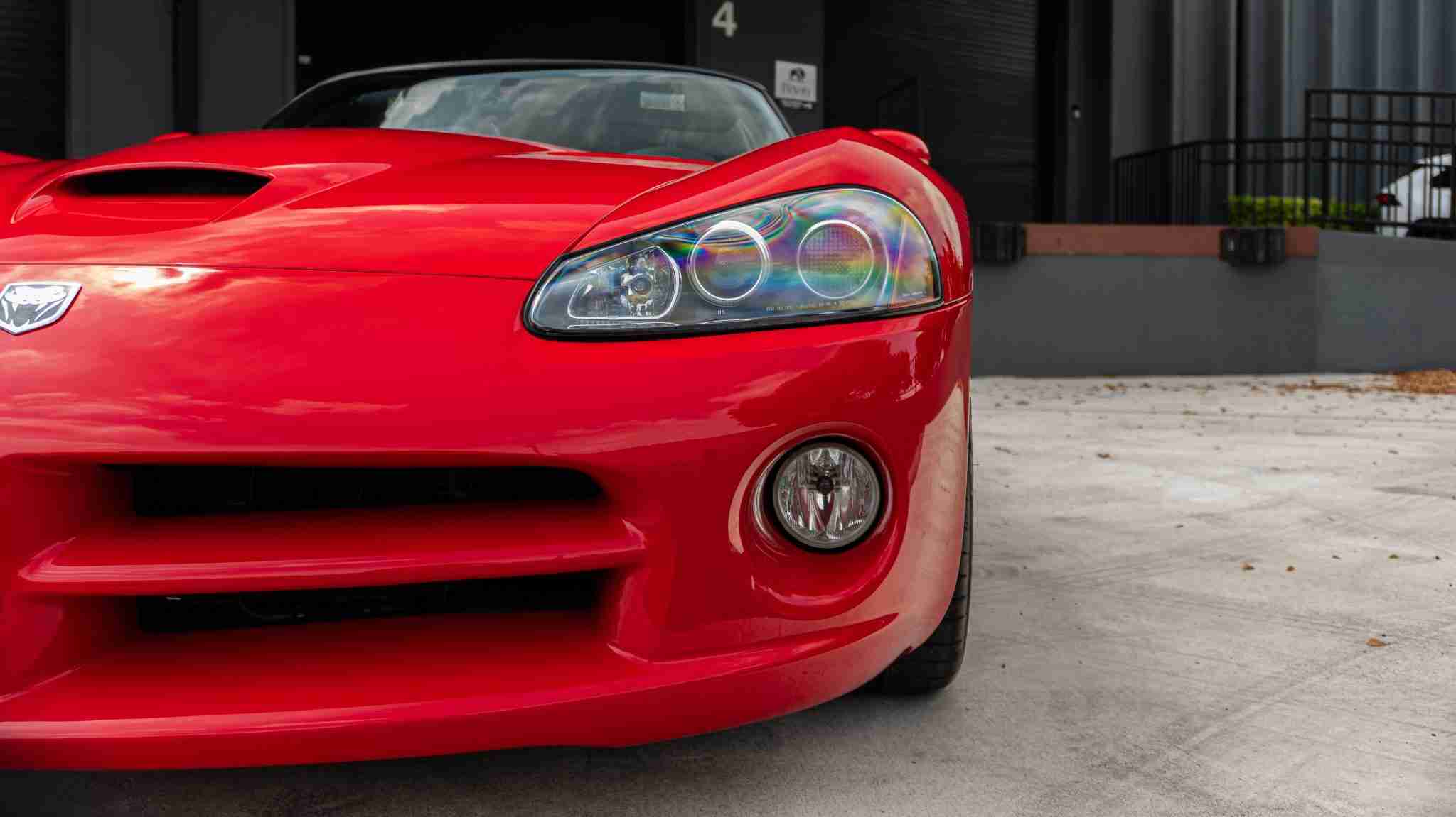 2005 Dodge Viper SRT-10 Only 16k Miles VIPER Red – 8.4L V10 – 6 Speed Manual – Like New Condition full