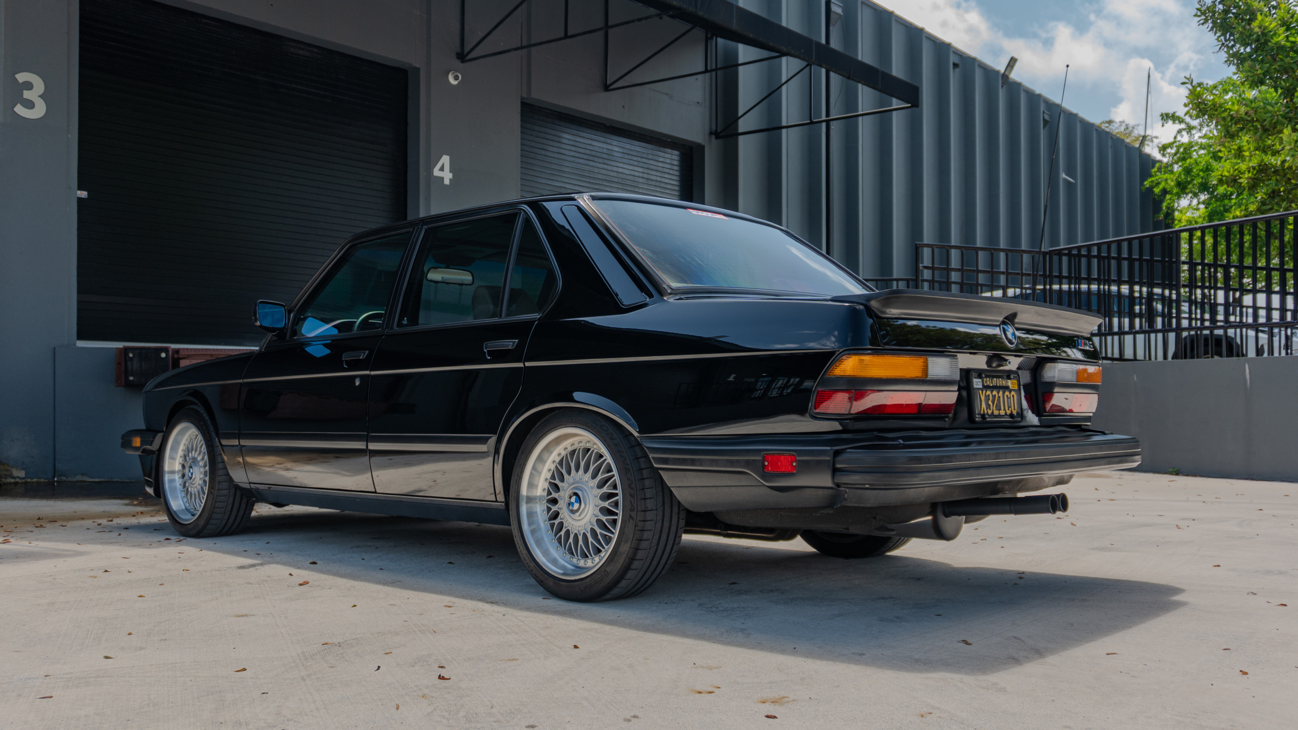 1988 BMW M5 E28 Brembo Brakes – Full Engine Rebuild – $80k in recent records – 5 Speed Manual full