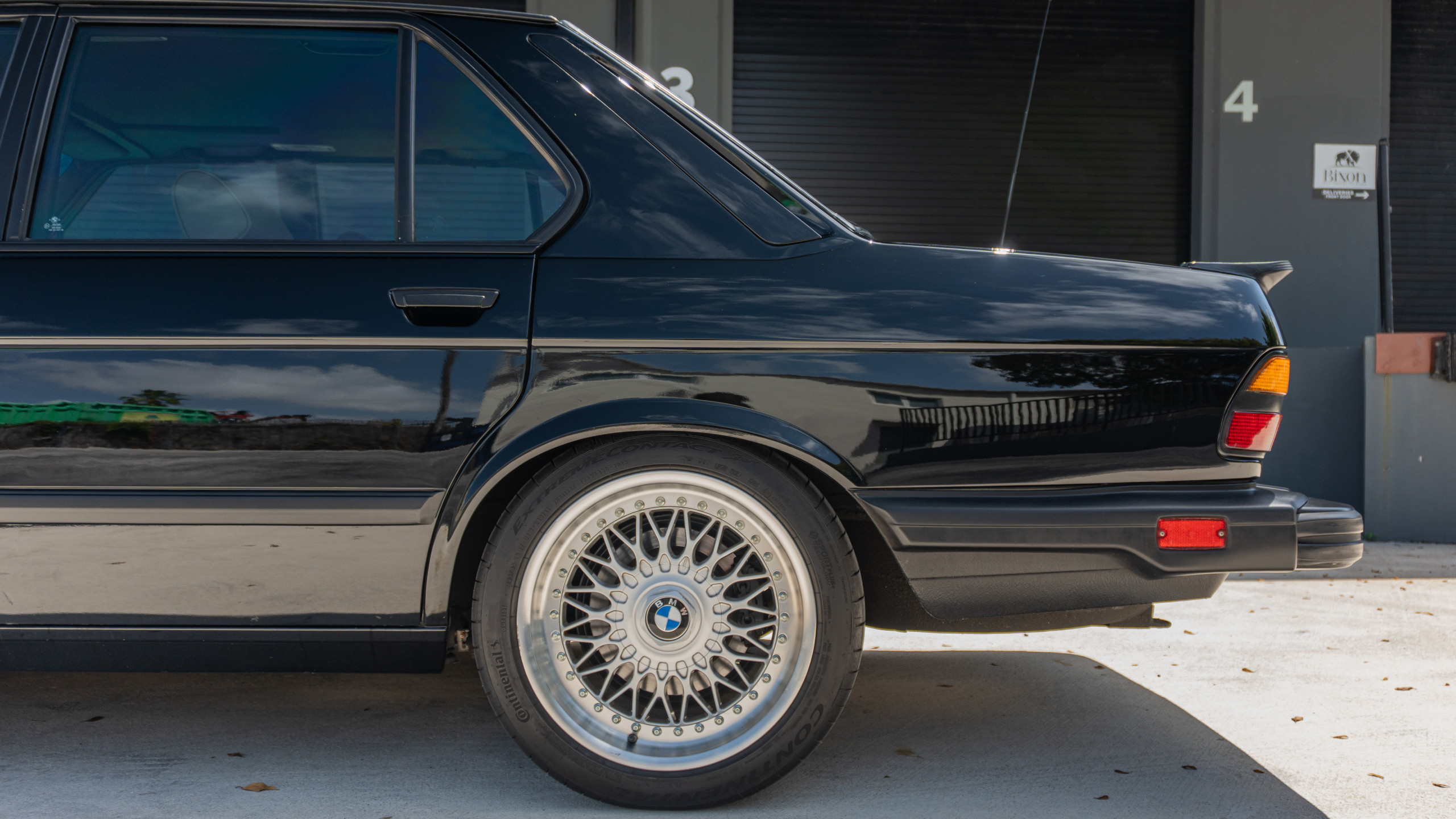 1988 BMW M5 E28 Brembo Brakes – Full Engine Rebuild – $80k in recent records – 5 Speed Manual full
