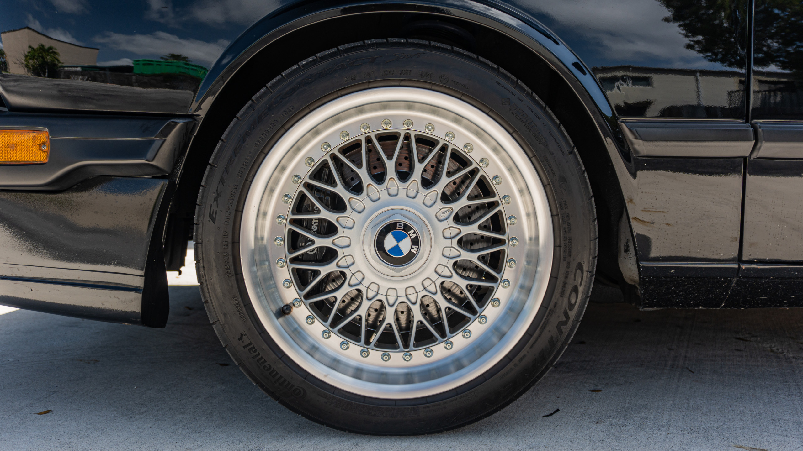 1988 BMW M5 E28 Brembo Brakes – Full Engine Rebuild – $80k in recent records – 5 Speed Manual full