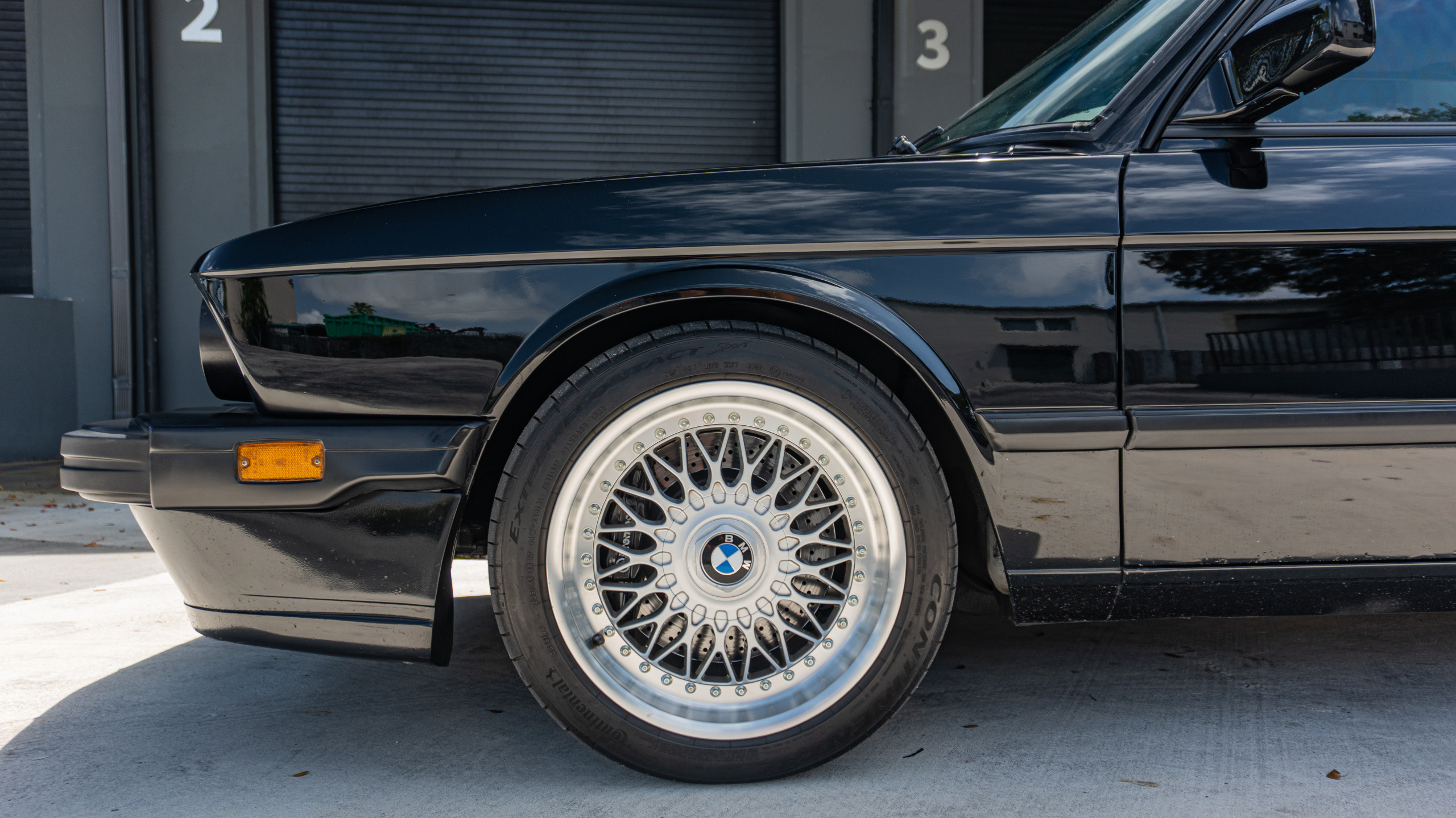 1988 BMW M5 E28 Brembo Brakes – Full Engine Rebuild – $80k in recent records – 5 Speed Manual full