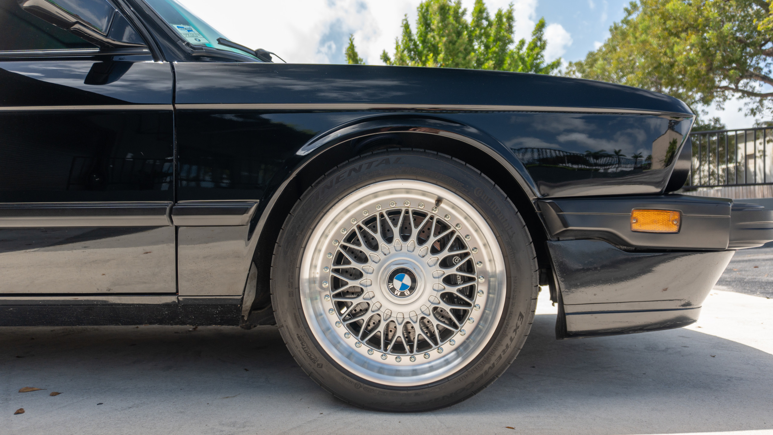 1988 BMW M5 E28 Brembo Brakes – Full Engine Rebuild – $80k in recent records – 5 Speed Manual full