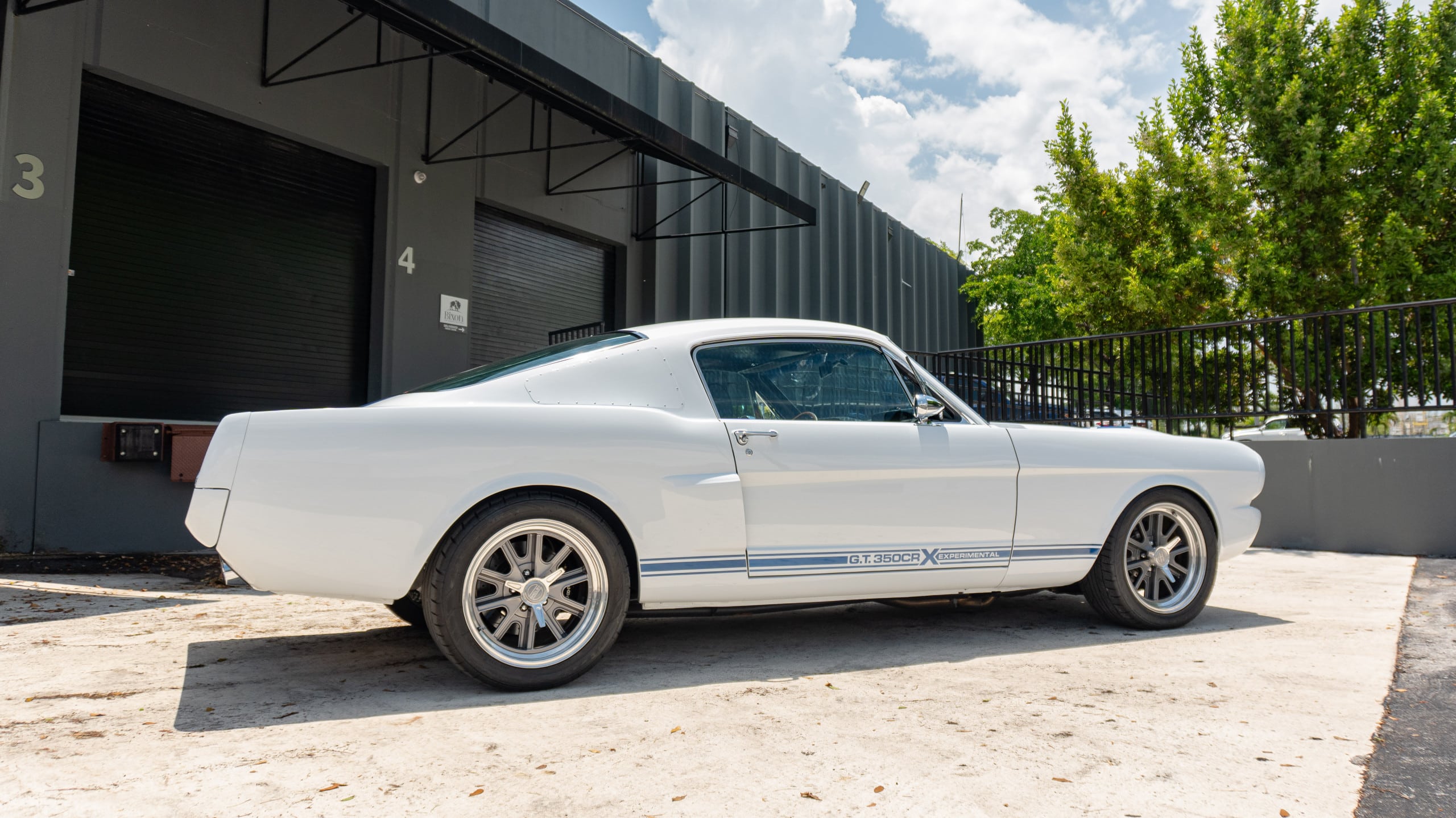 1966 Ford Mustang GT350X CR 5.0L Coyote Supercharged – 770 Horsepower – 5 Speed Manual – $400k Build full