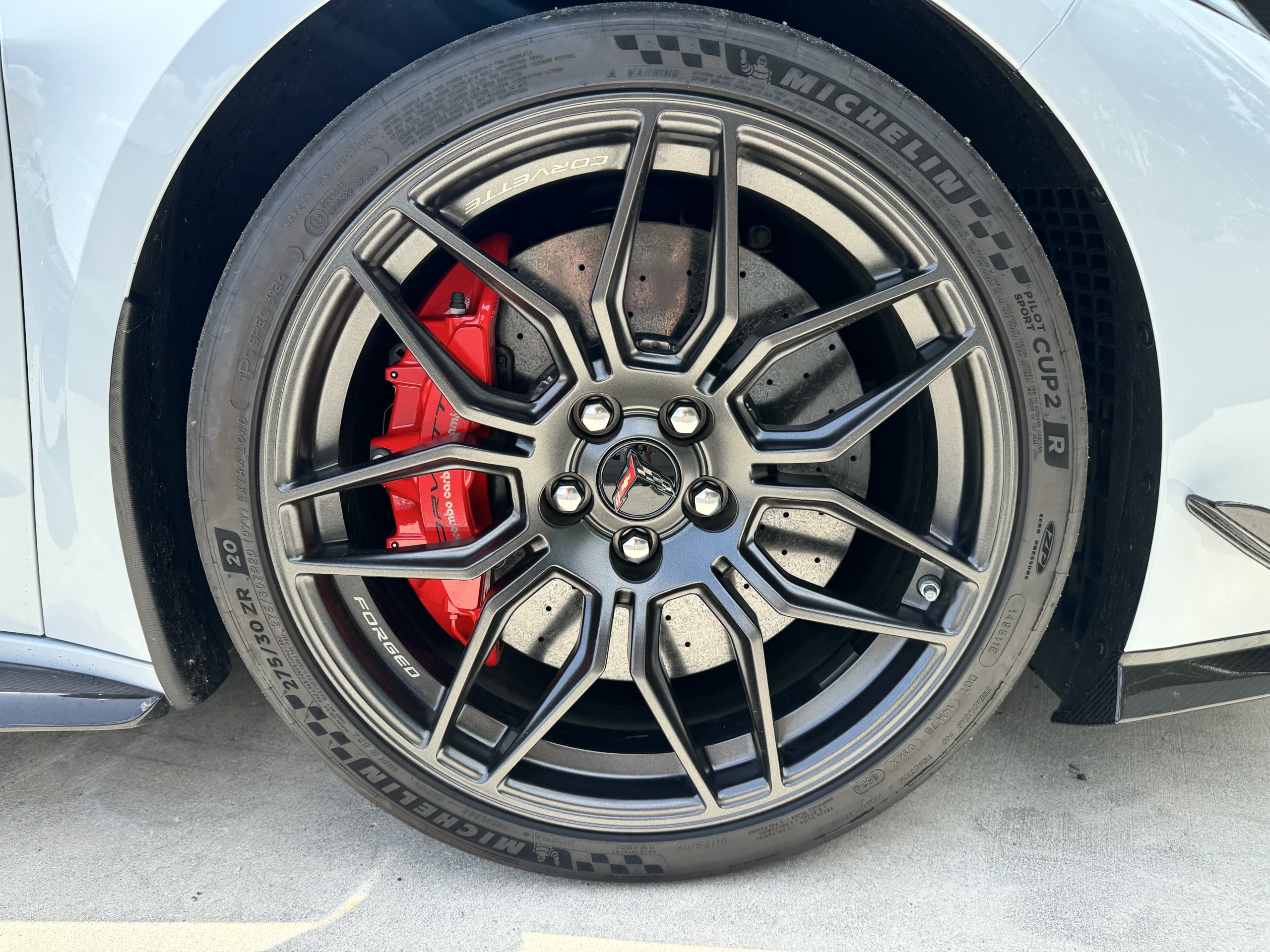 2024 Chevrolet Corvette 3LZ Z06 1 Owner – 800 Miles – $158k MSRP – All Original – Factory Warranty – LIKE NEW full