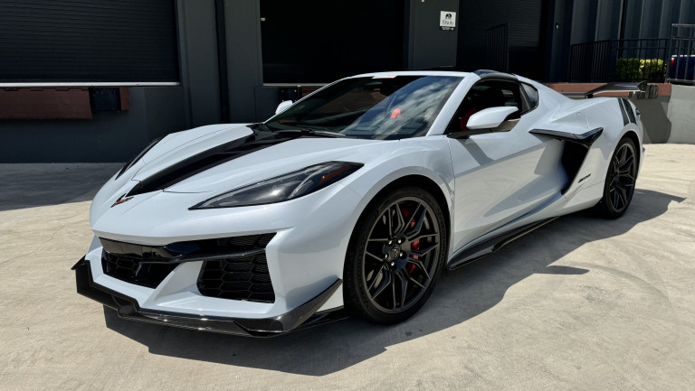 2024 Chevrolet Corvette 3LZ Z06 1 Owner – 800 Miles – $158k MSRP – All Original – Factory Warranty – LIKE NEW