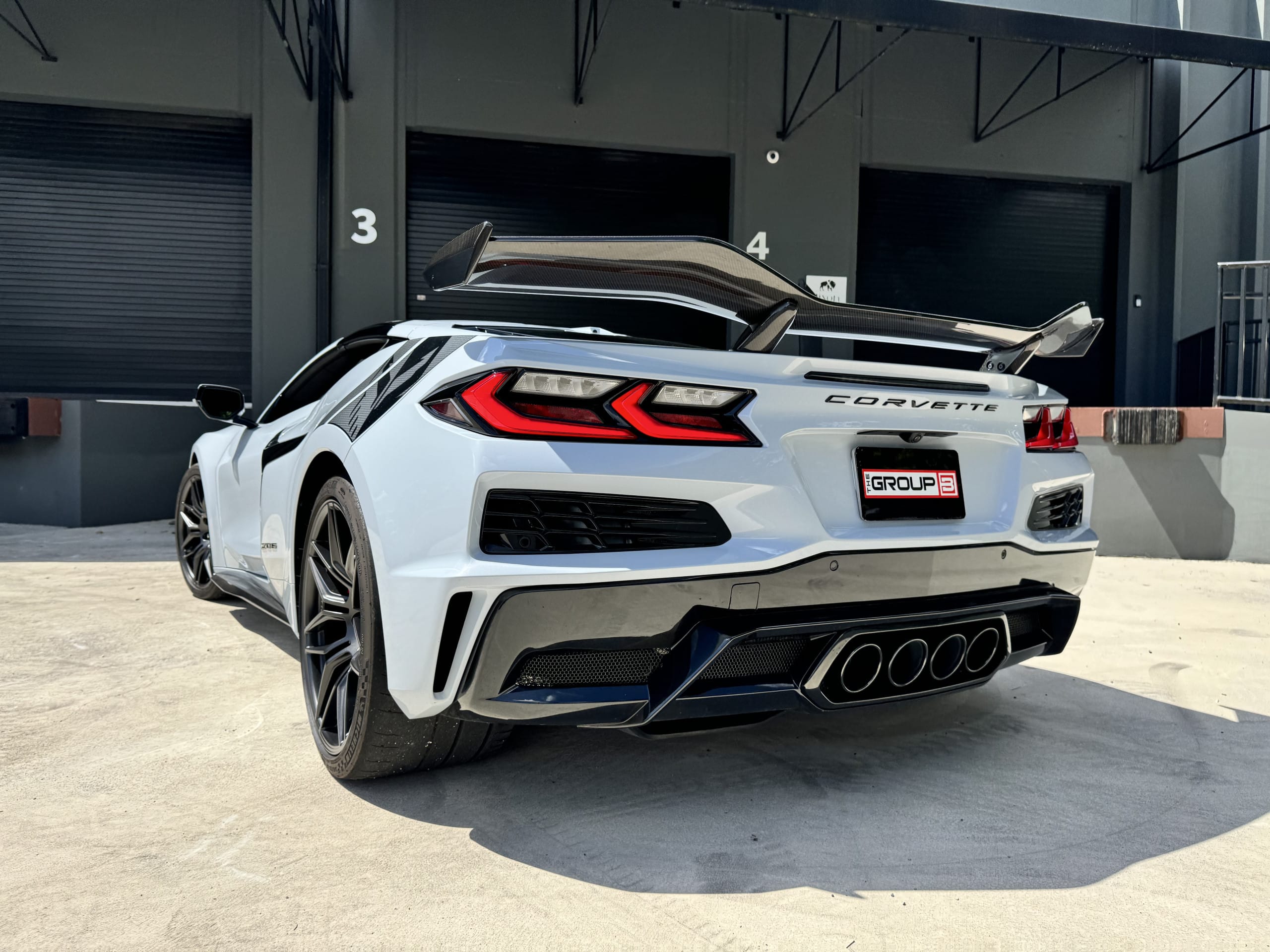 2024 Chevrolet Corvette 3LZ Z06 1 Owner – 800 Miles – $158k MSRP – All Original – Factory Warranty – LIKE NEW full